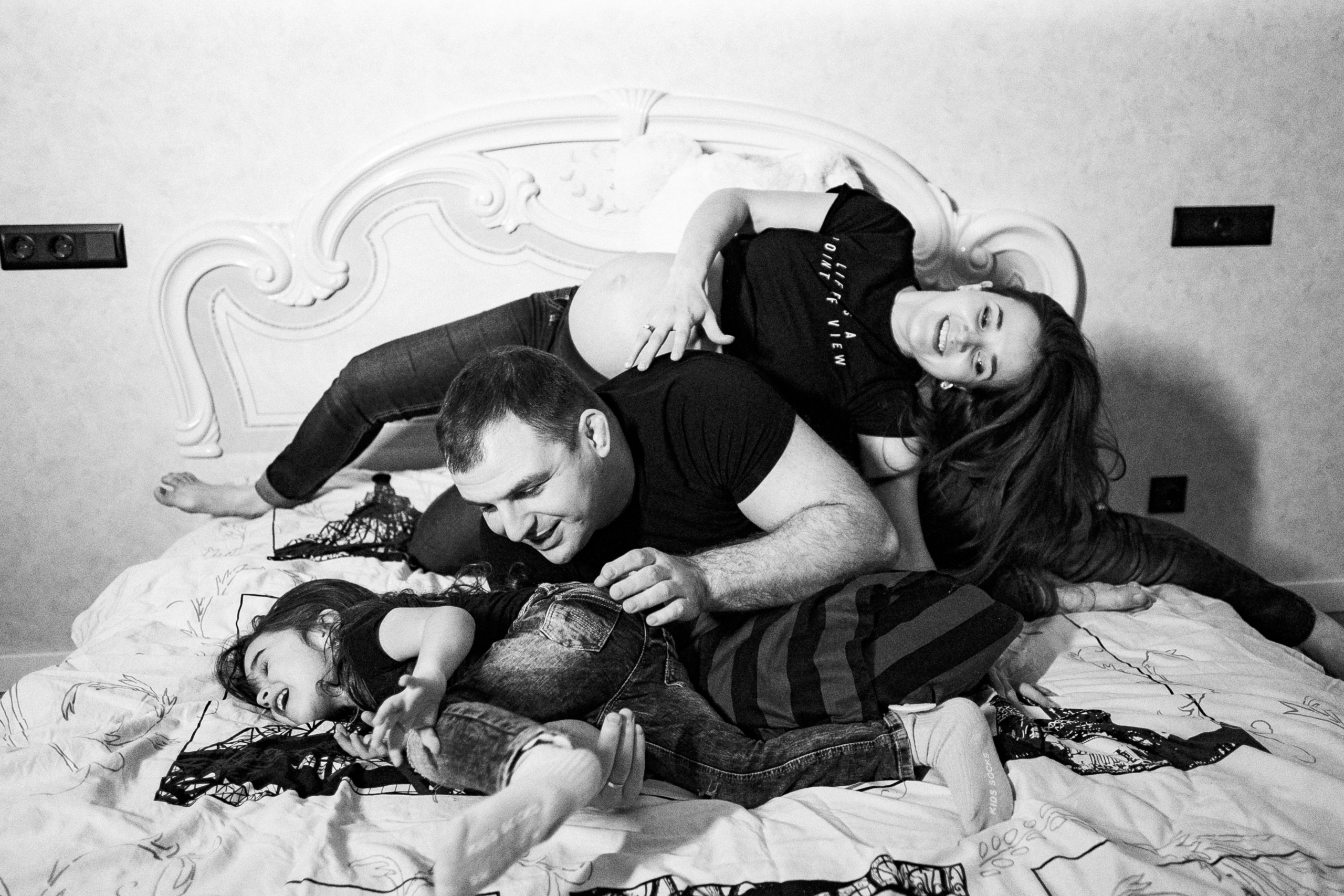 Марина+Андрей+Лиза+Животик. Ivan Skufinsky — wedding and family photographer in Vancouver