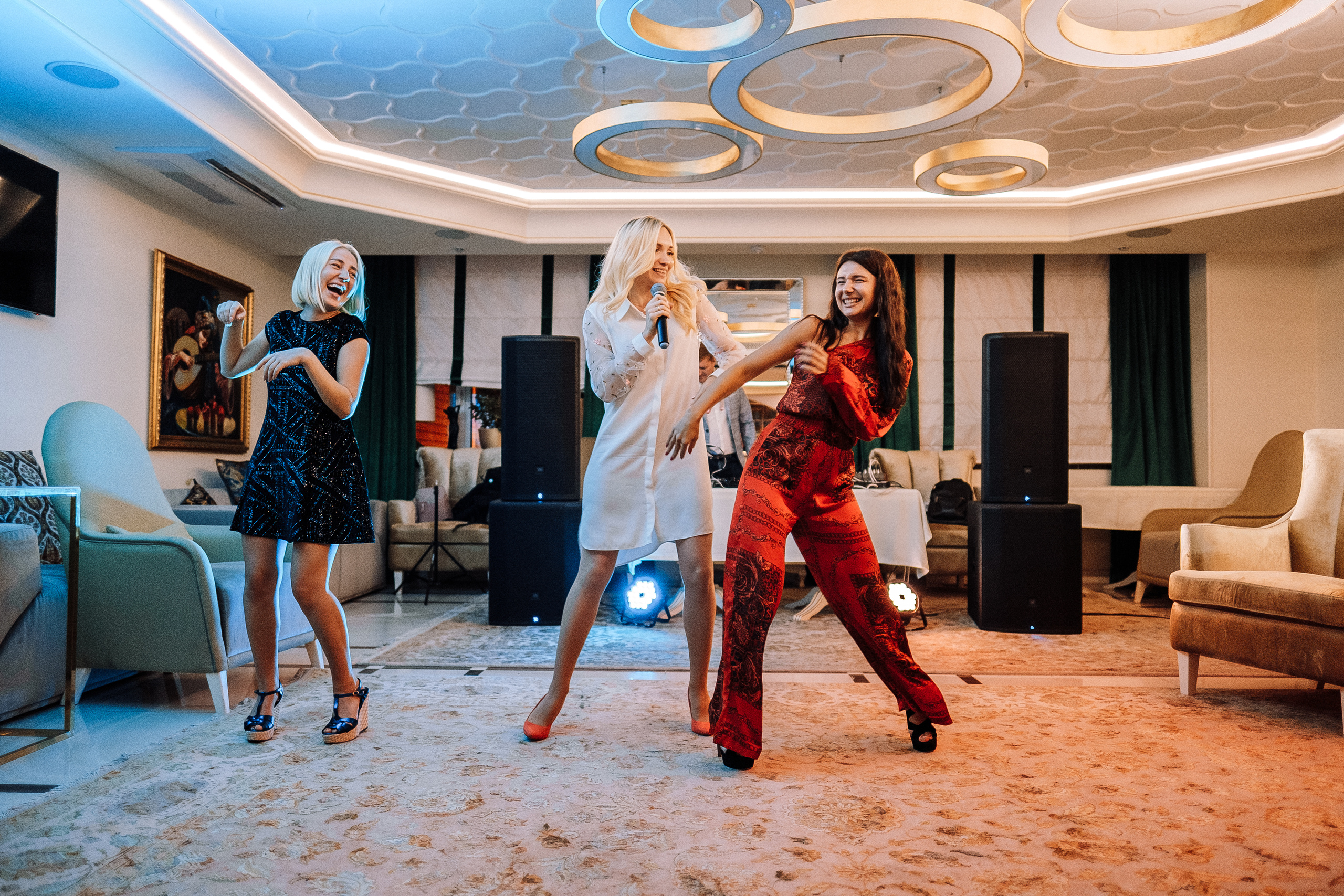 Happy Birthday DaSha. Ivan Skufinsky — wedding and family photographer in Vancouver