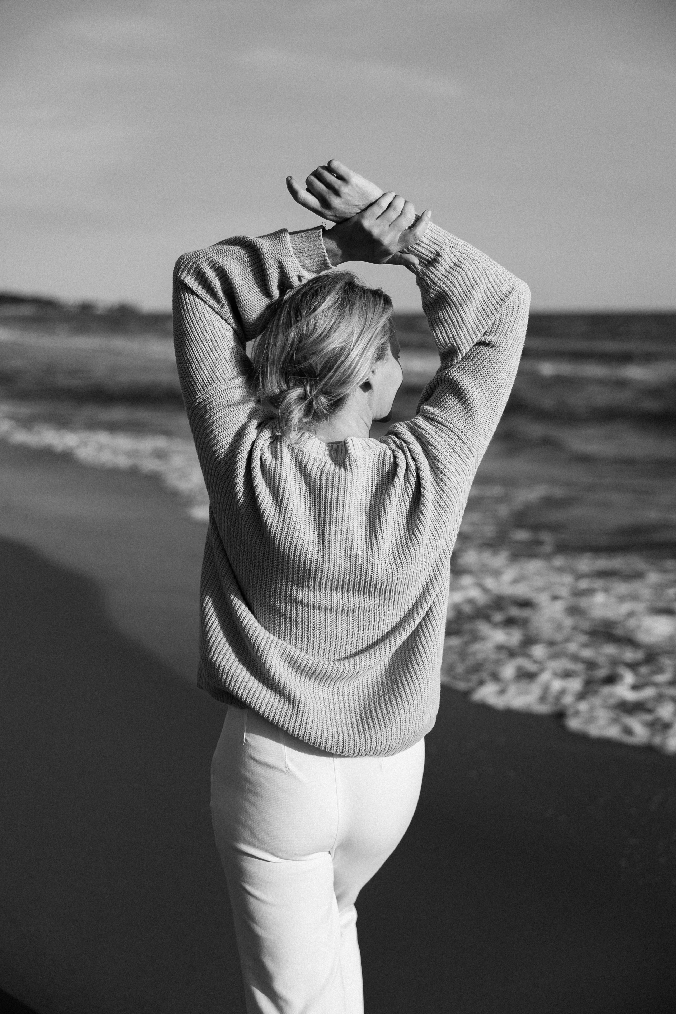 Family photo session on the beach in Vancouver BC Сanada. Twins. Ivan Skufinsky — wedding and family photographer in Vancouver