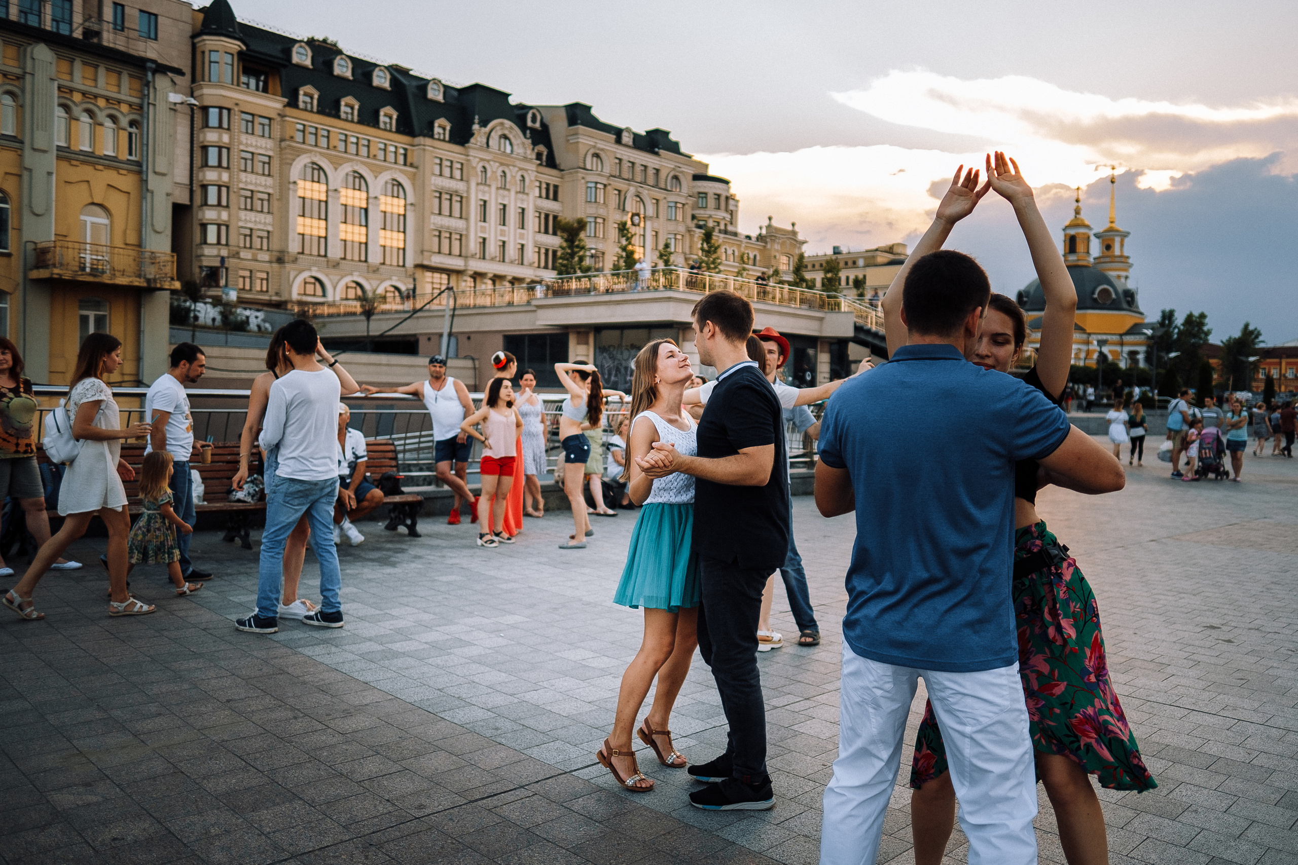 LoveStory Kiev Raman+Alexandra. Ivan Skufinsky — wedding and family photographer in Vancouver