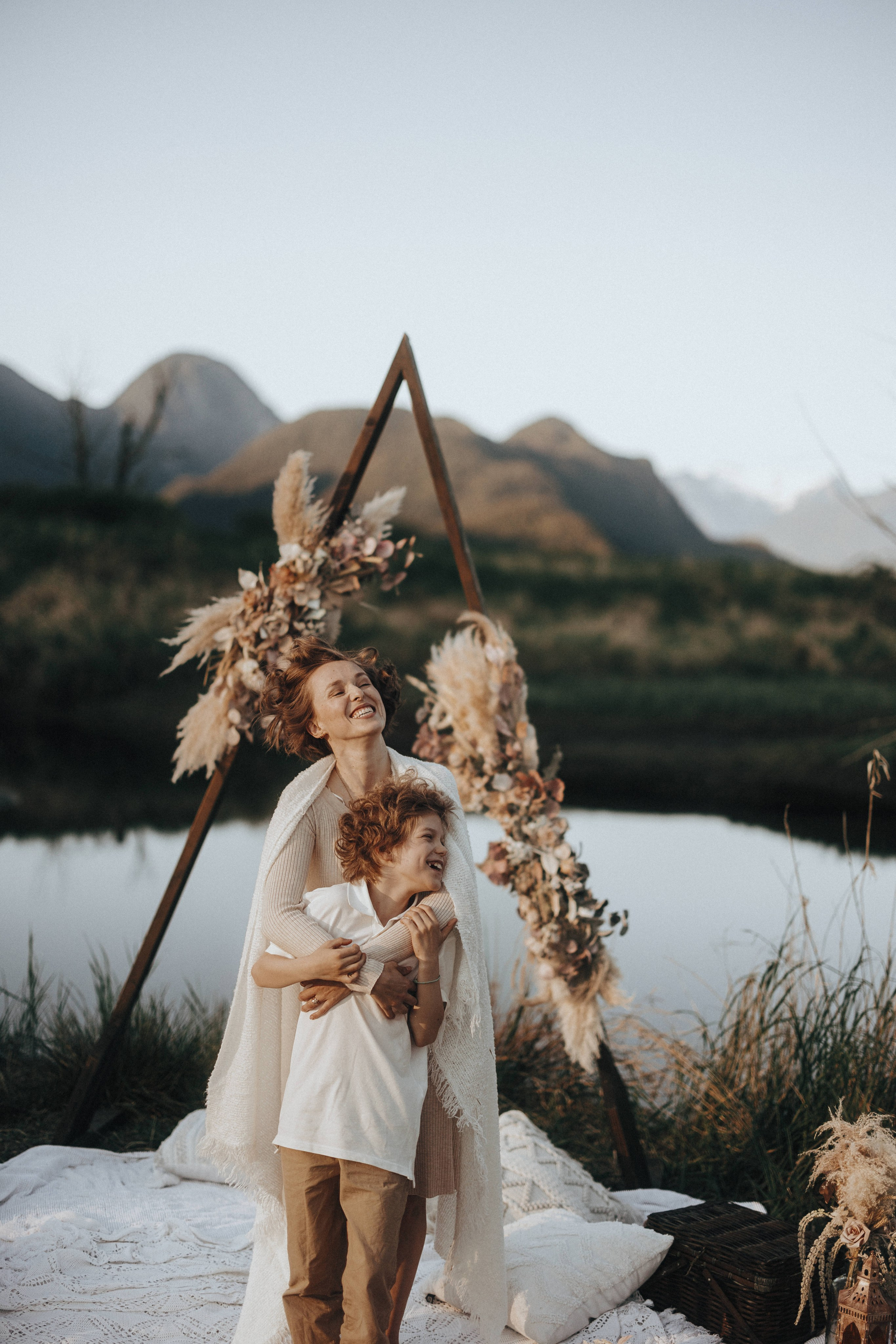Family photo shoot at Pitt lake Vancouver BC. Ivan Skufinsky — wedding and family photographer in Vancouver