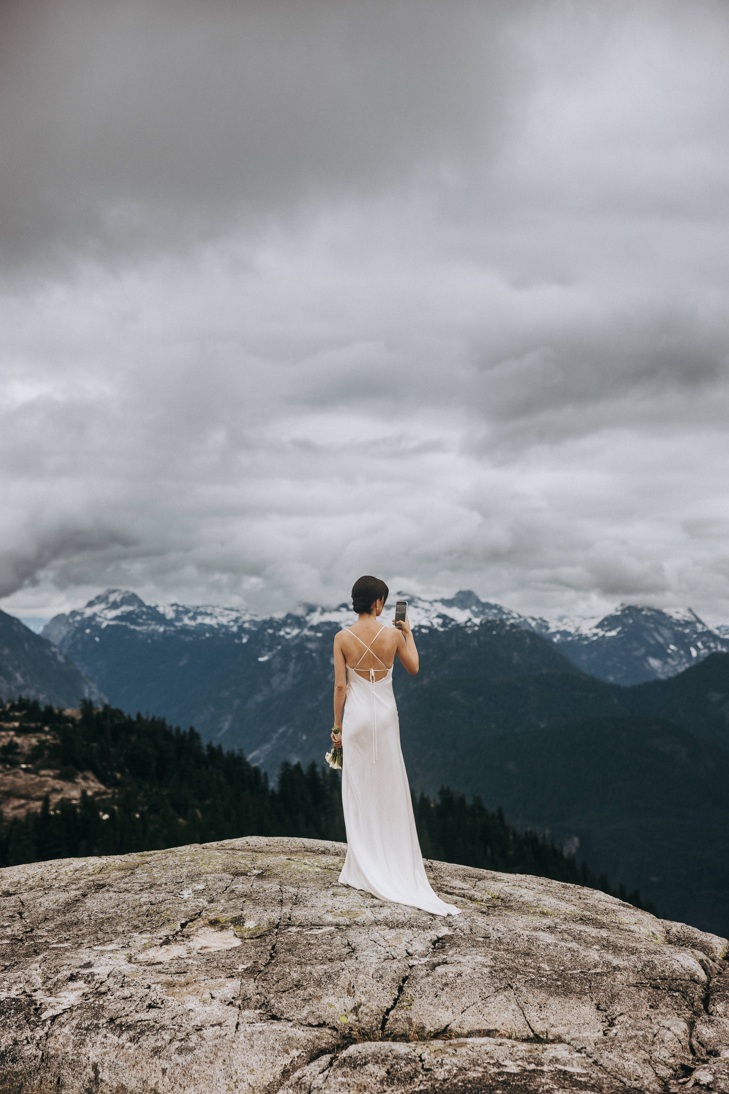 Sky-High Love: Stunning Vancouver Mountain Wedding Shoot by Helicopter. Ivan Skufinsky — wedding and family photographer in Vancouver