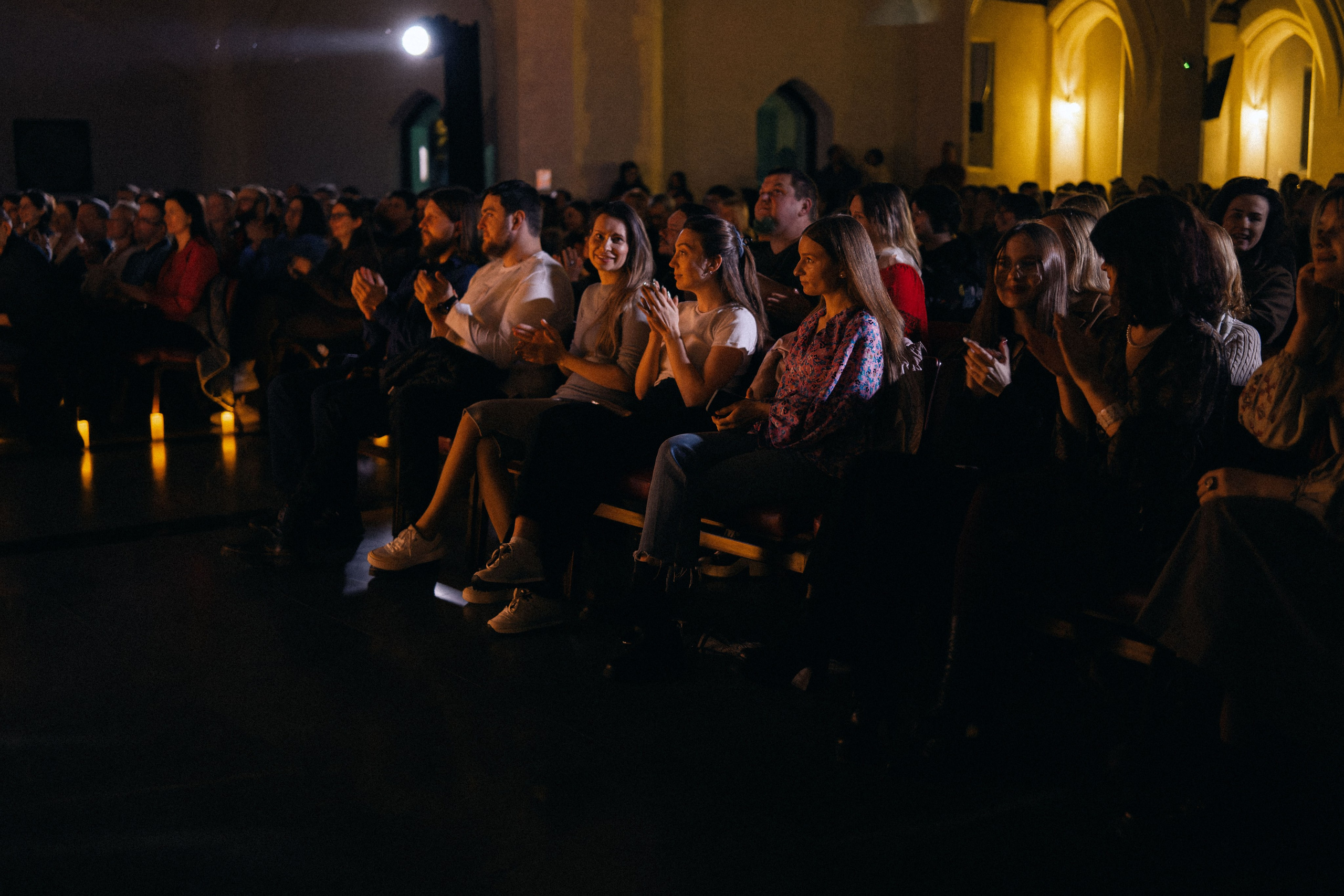 Live concert photography from Vivienne Mort in Vancouver 2025. Ivan Skufinsky — wedding and family photographer in Vancouver