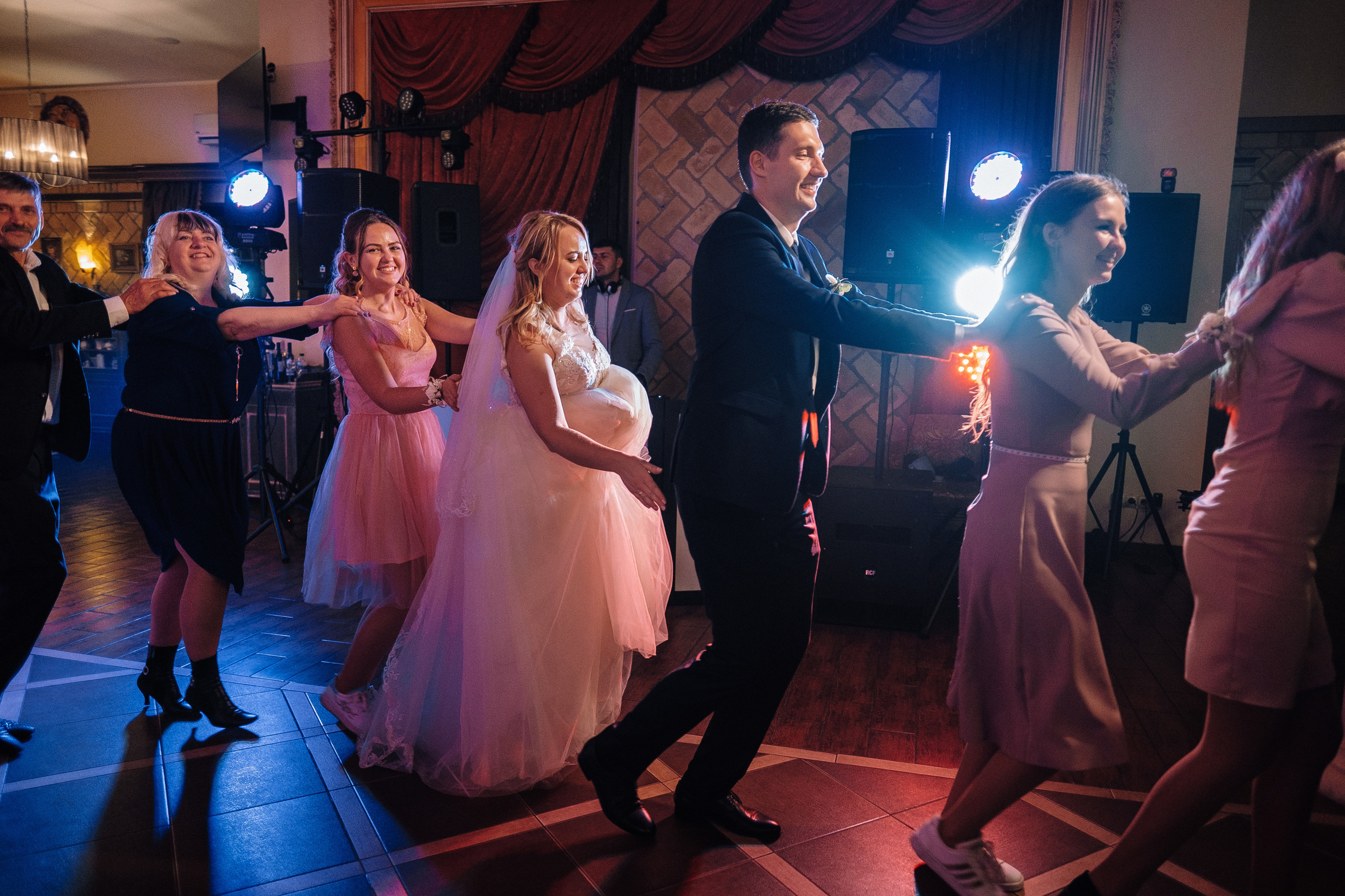 2019 19.10 WeddingStory Евгений+Юлия. Ivan Skufinsky — wedding and family photographer in Vancouver