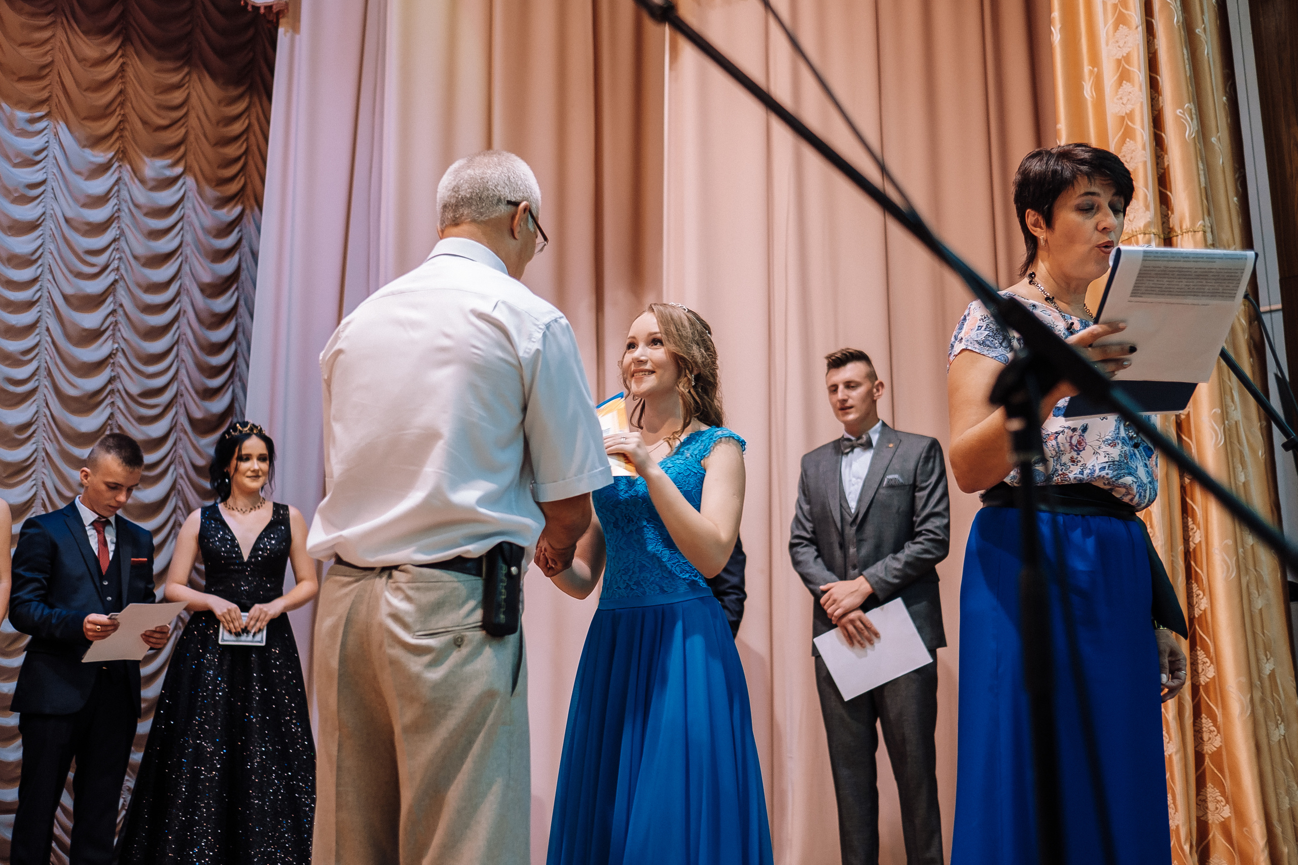 Выпускной школа номер 3. Хмельник. Ivan Skufinsky — wedding and family photographer in Vancouver