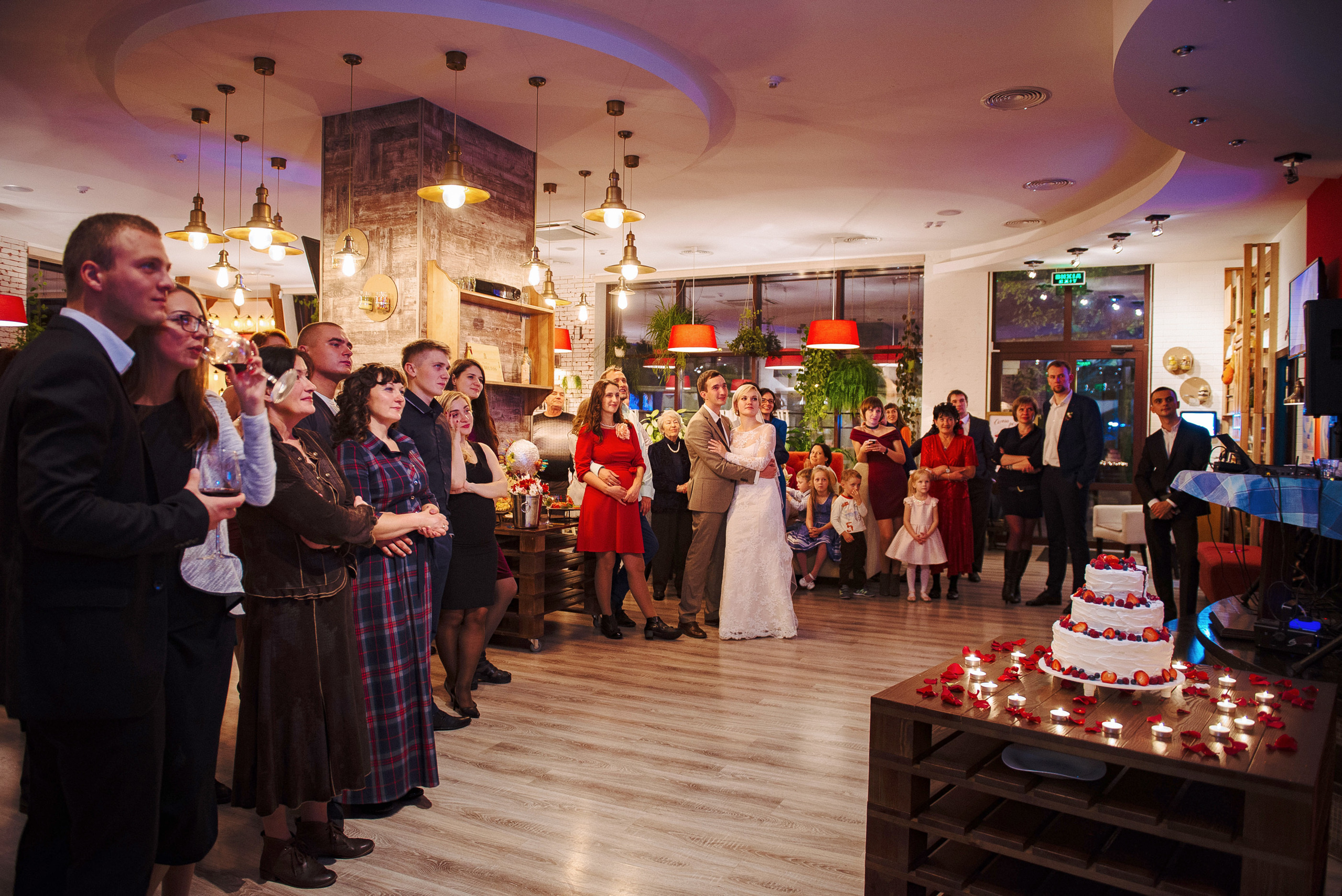 Wedding photoshoots photographer videographer Vancouver BC. Ivan Skufinsky — wedding and family photographer in Vancouver