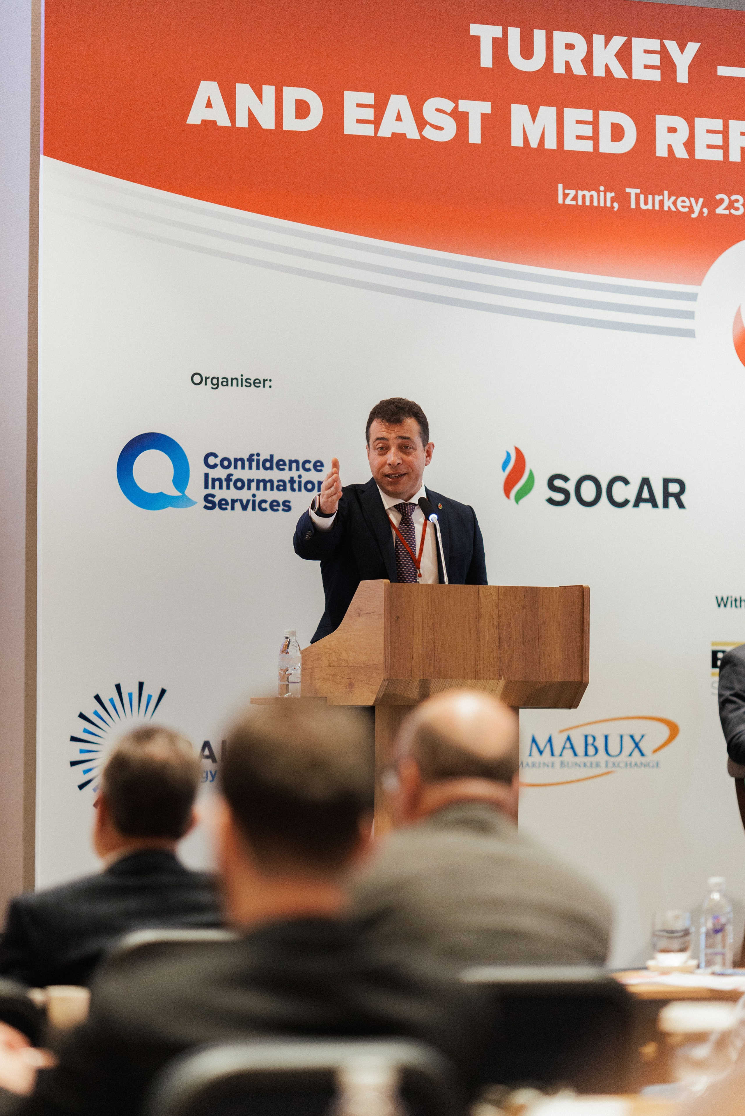 EXECUTIVE RETREAT Izmir Confidence Information Services. Ivan Skufinsky — wedding and family photographer in Vancouver