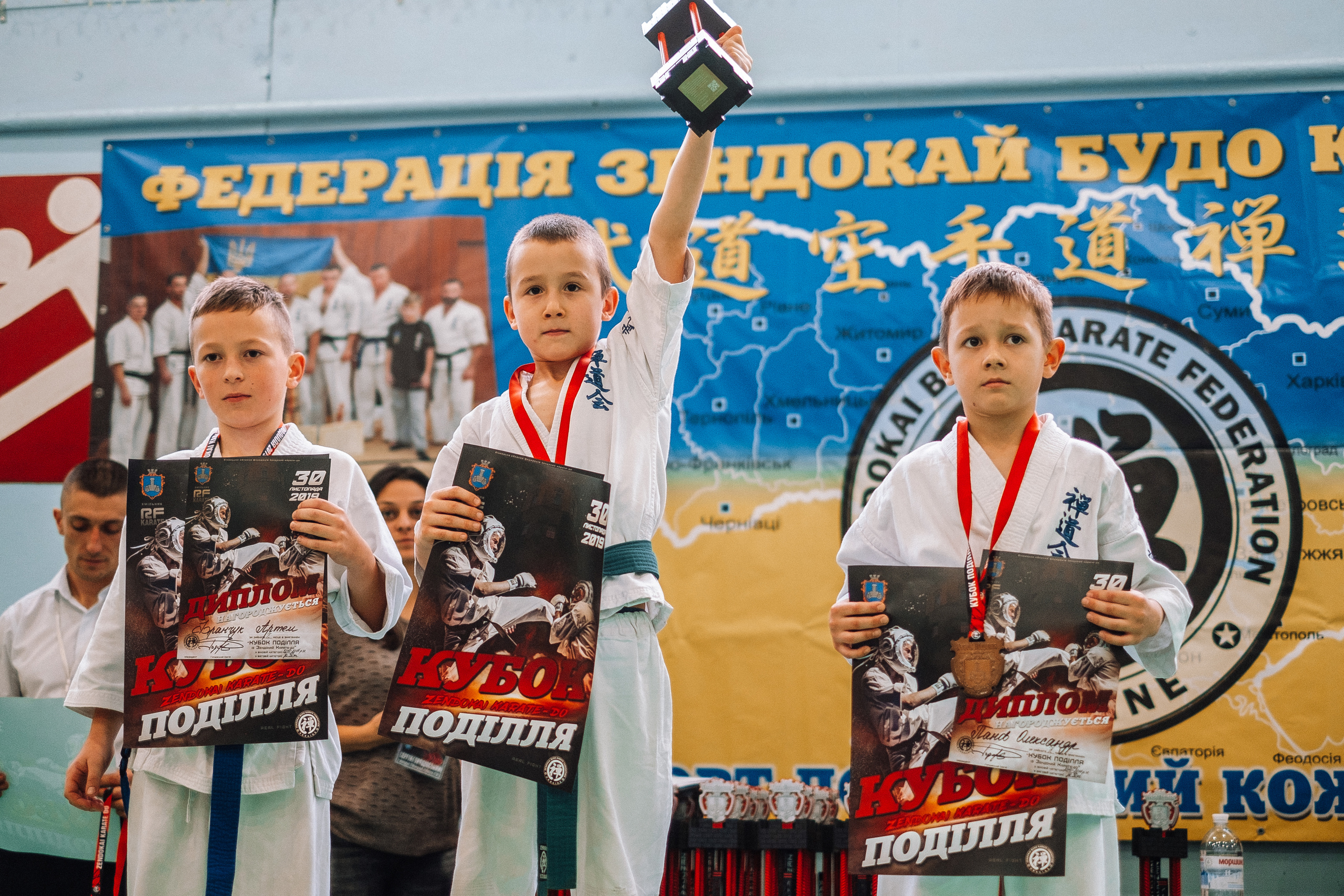Karate-DO 30.11.2019 in-Khmelnik. Ivan Skufinsky — wedding and family photographer in Vancouver