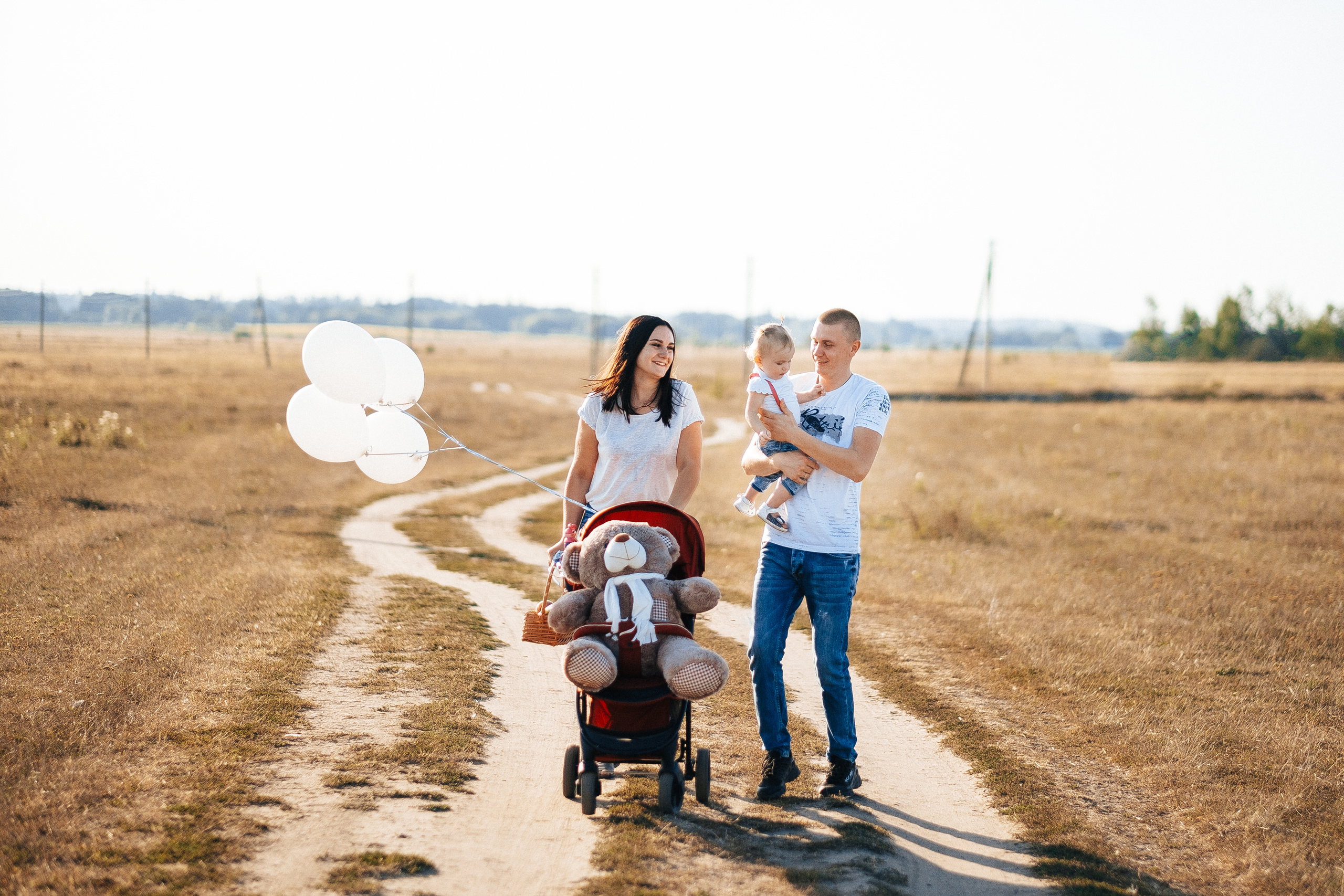 FamilyStory 1year (Lilia Sergey Maria). Ivan Skufinsky — wedding and family photographer in Vancouver