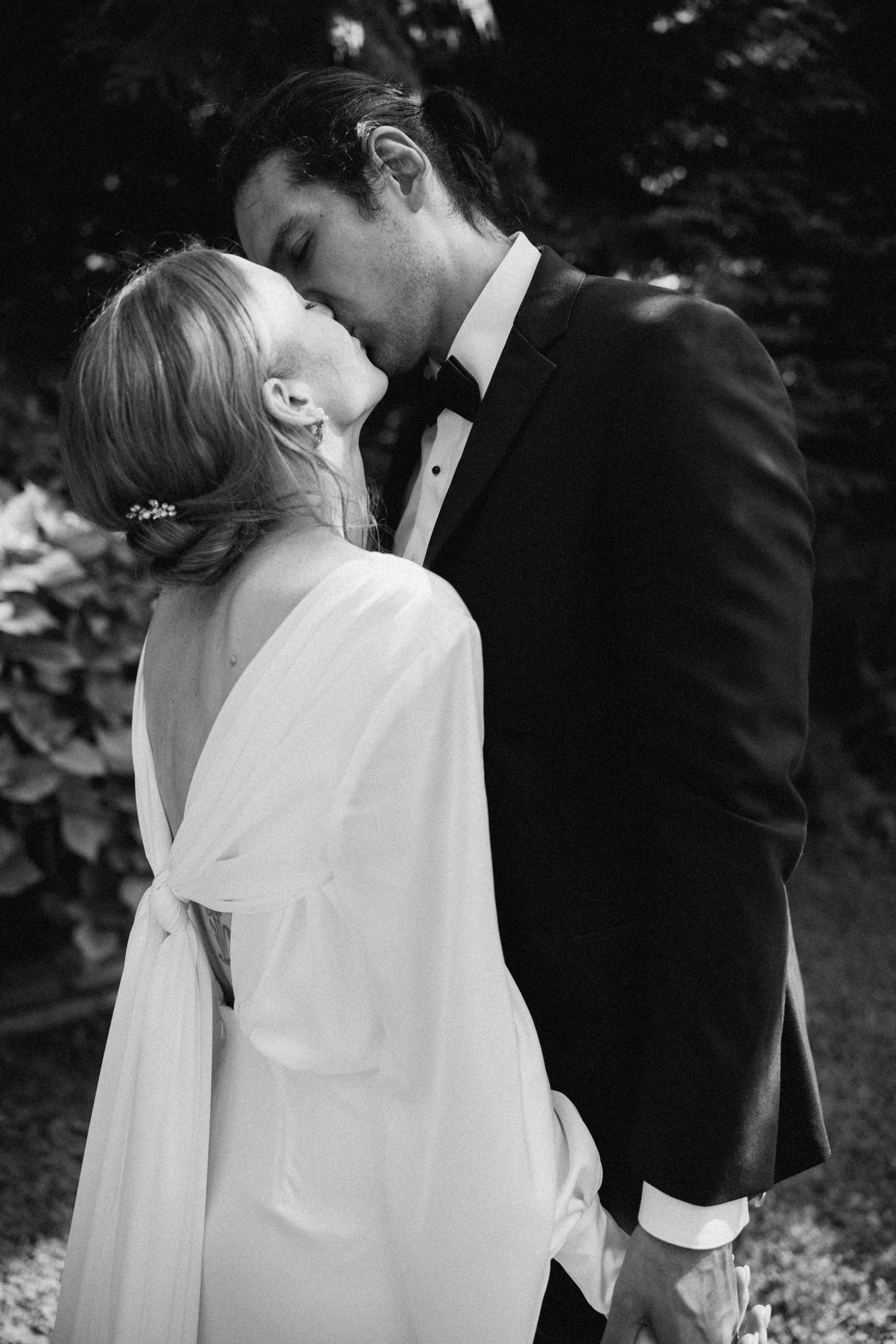 Michael & Caitlyn. Ivan Skufinsky — wedding and family photographer in Vancouver