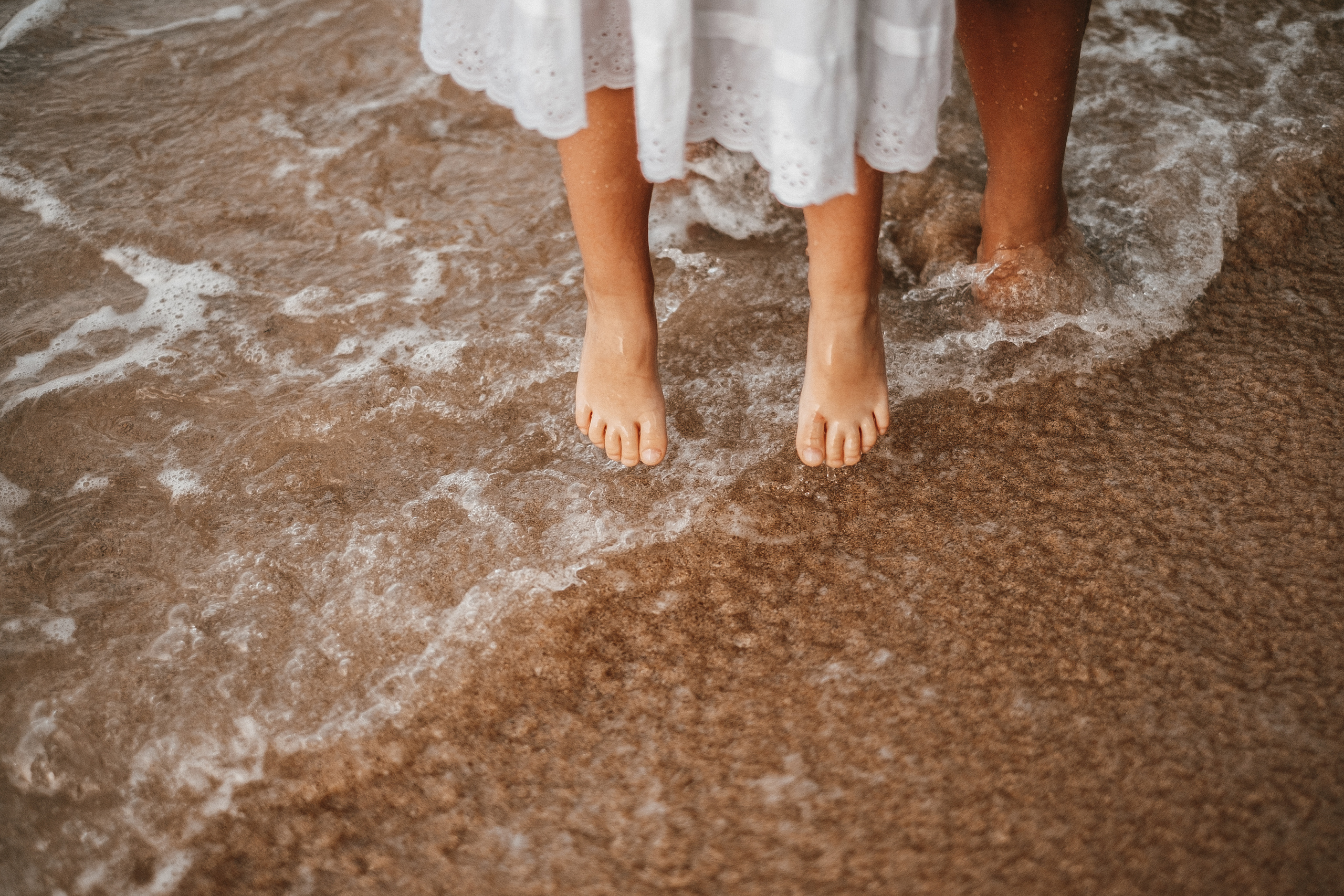 Sasha+Sasha+Liza Unavatuna. Ivan Skufinsky — wedding and family photographer in Vancouver