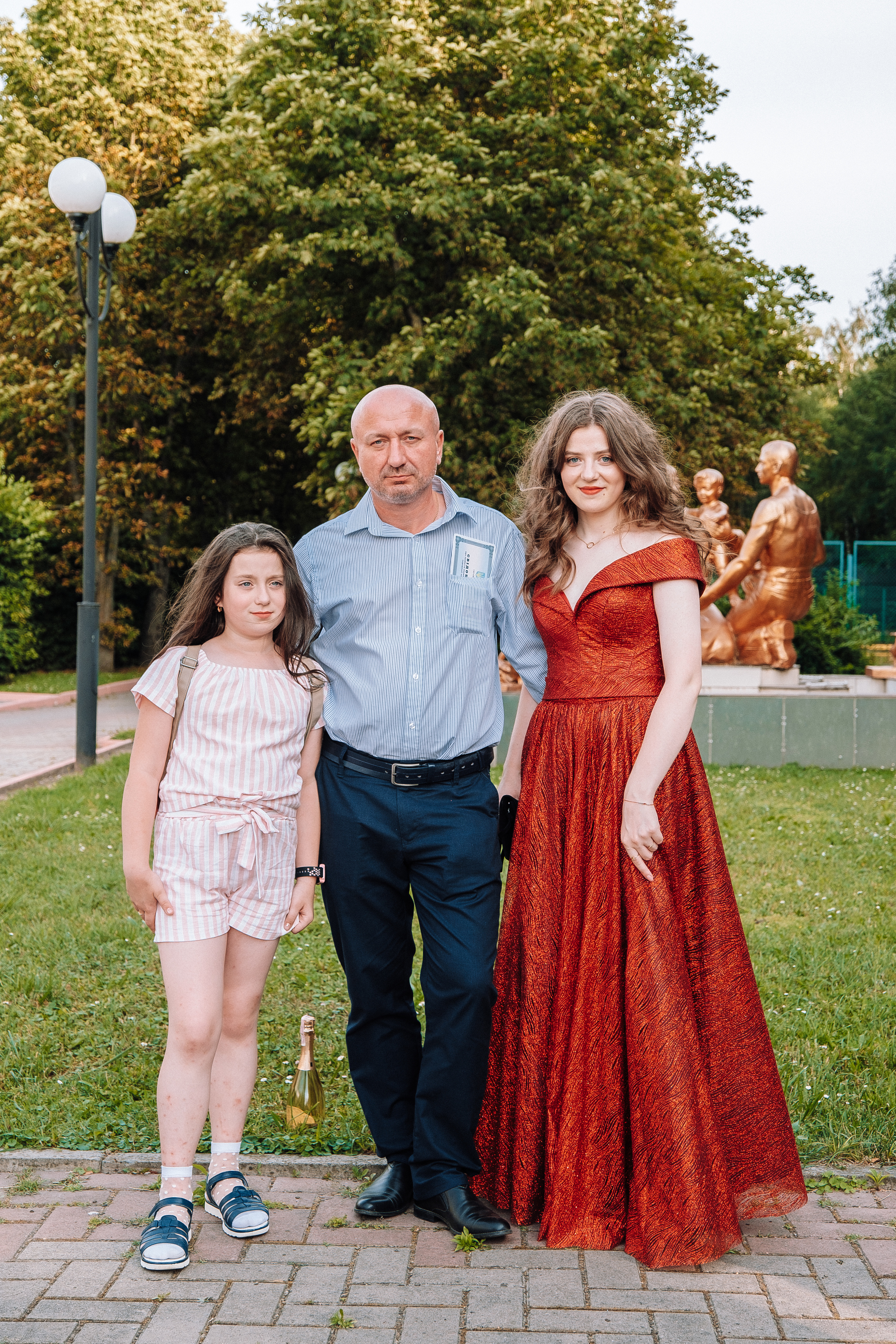 Выпускной школа номер 3. Хмельник. Ivan Skufinsky — wedding and family photographer in Vancouver