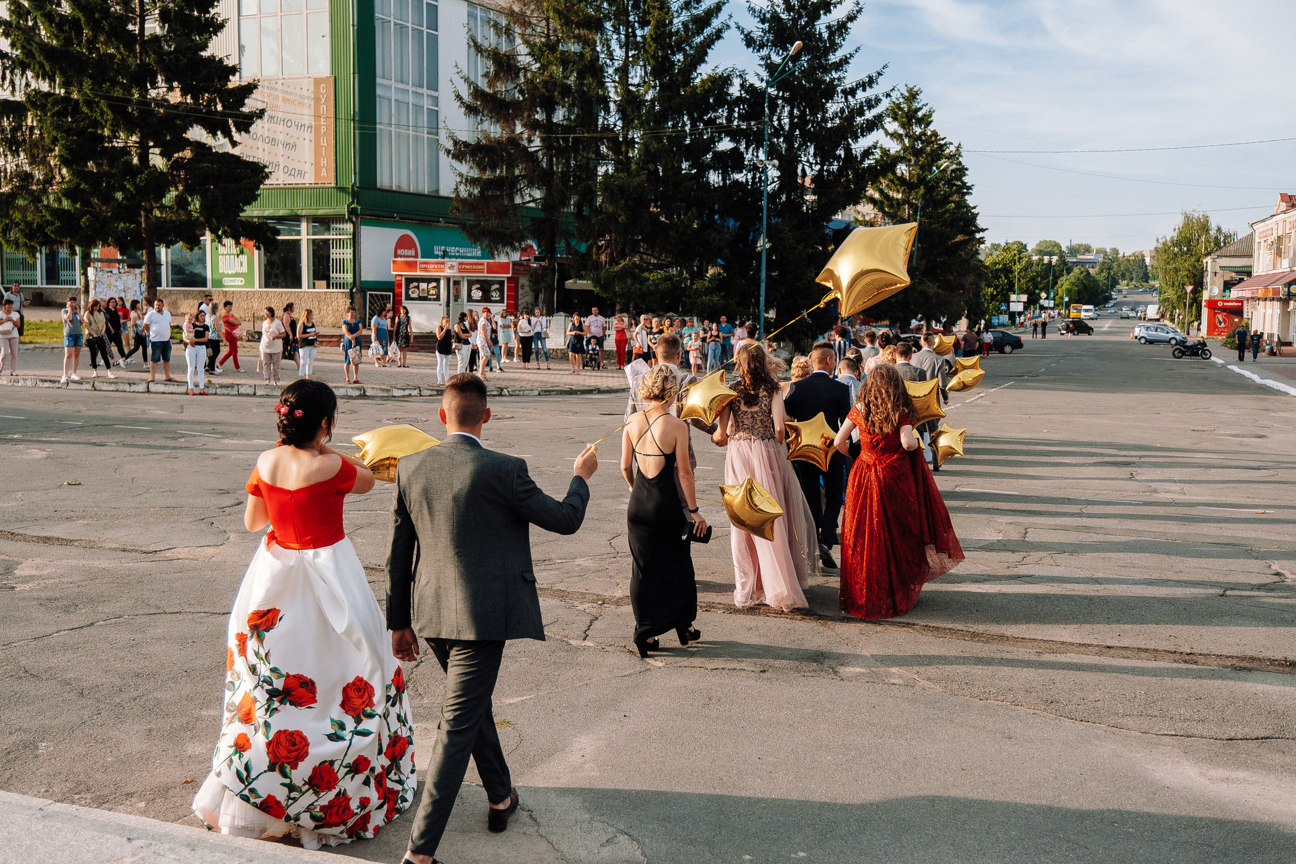 Выпускной школа номер 3. Хмельник. Ivan Skufinsky — wedding and family photographer in Vancouver