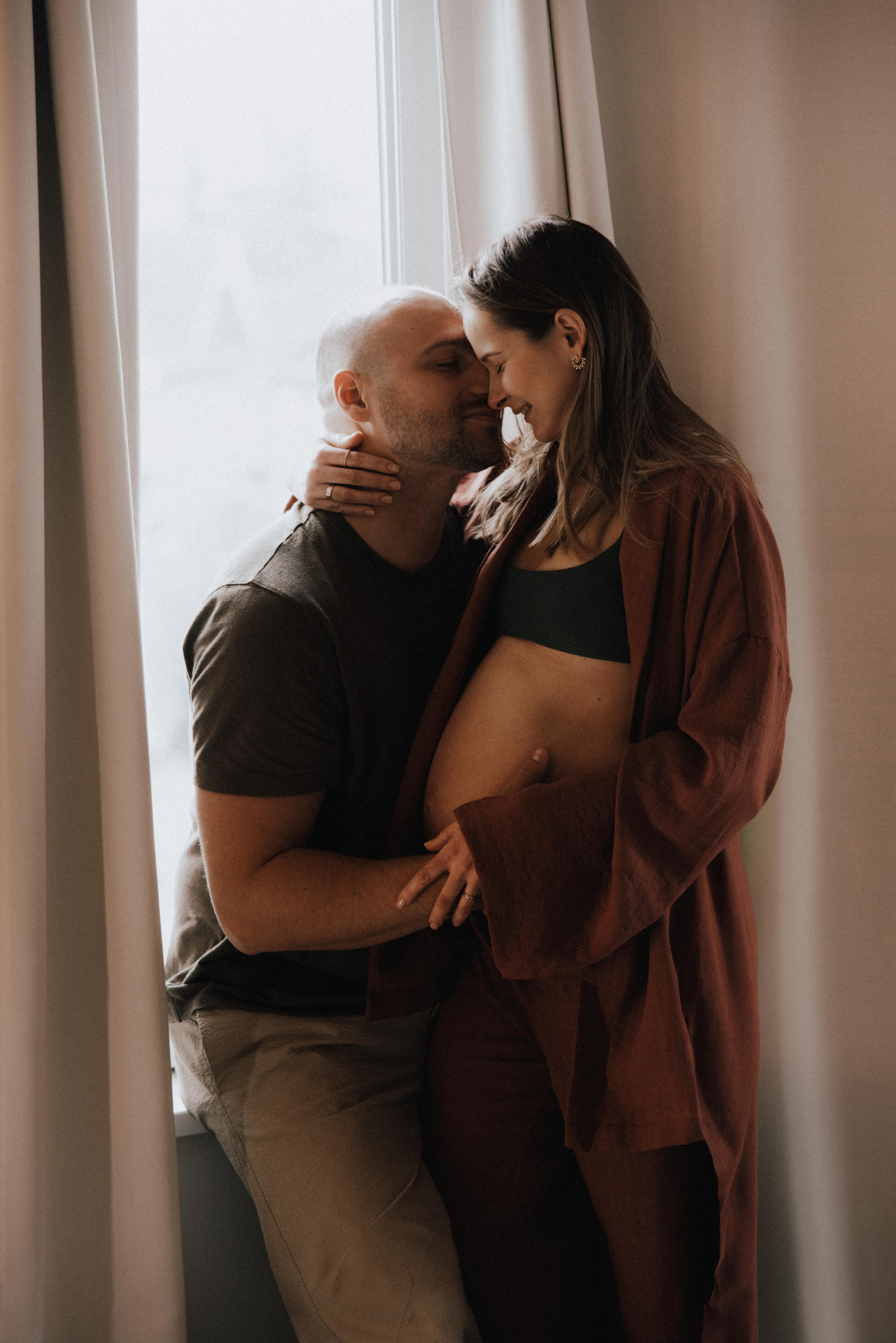 Pregnancy Home Story Vancouver. Ivan Skufinsky — wedding and family photographer in Vancouver