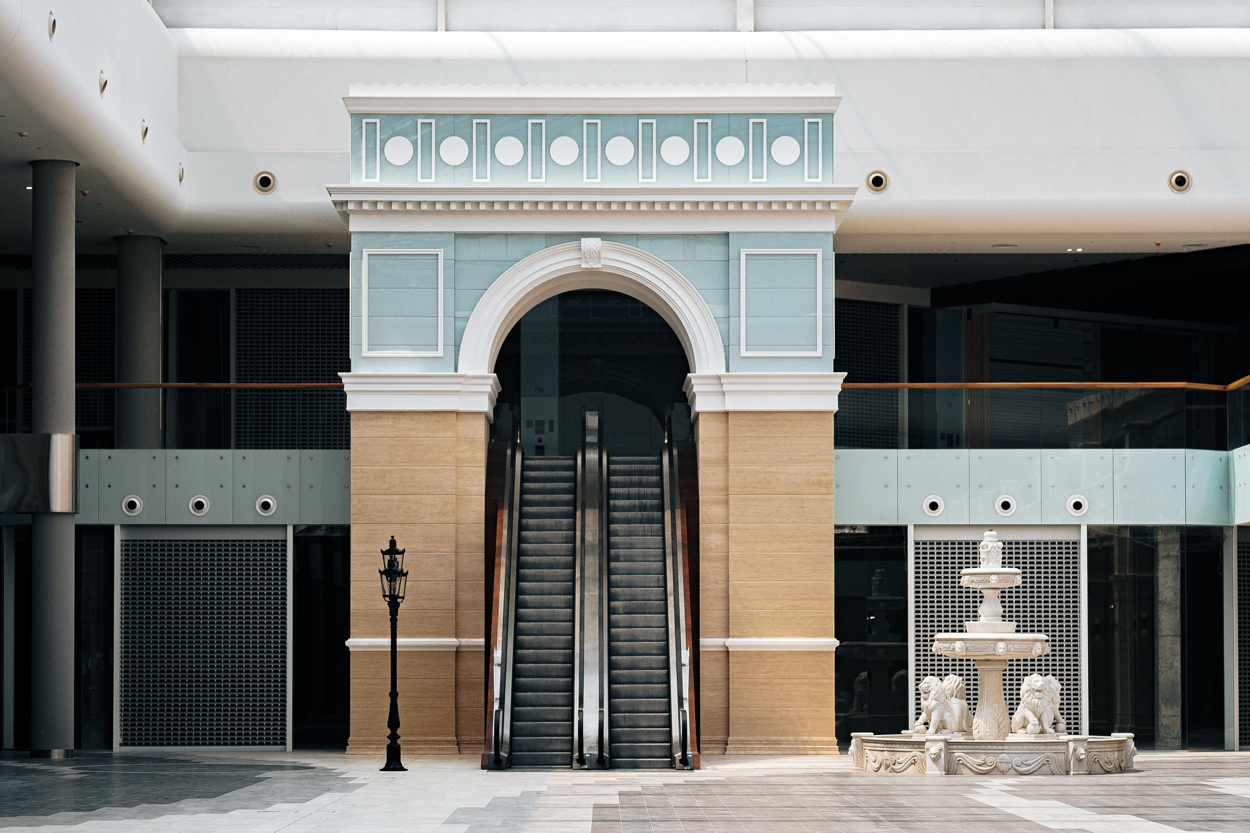 INTERIOR RETROVILLE. Ivan Skufinsky — wedding and family photographer in Vancouver