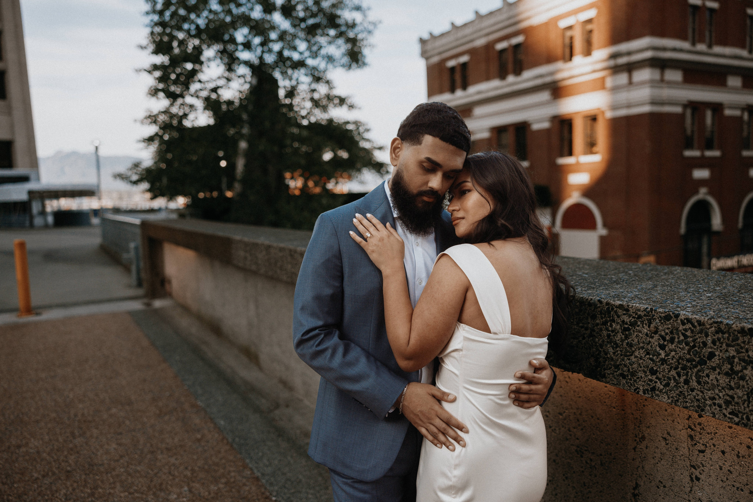 Engagement photographer vancouver. Ivan Skufinsky — wedding and family photographer in Vancouver