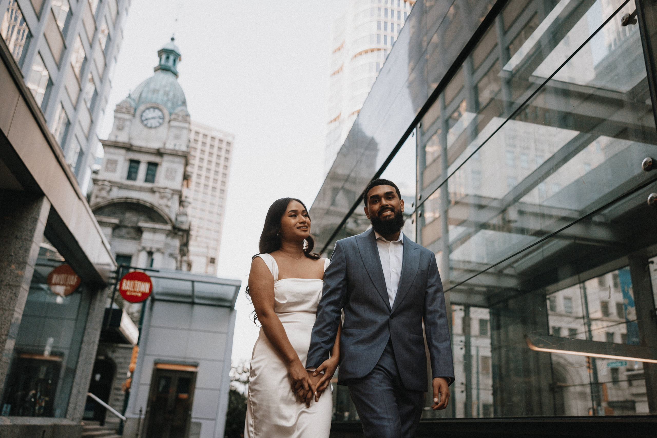 Engagement photographer vancouver. Ivan Skufinsky — wedding and family photographer in Vancouver