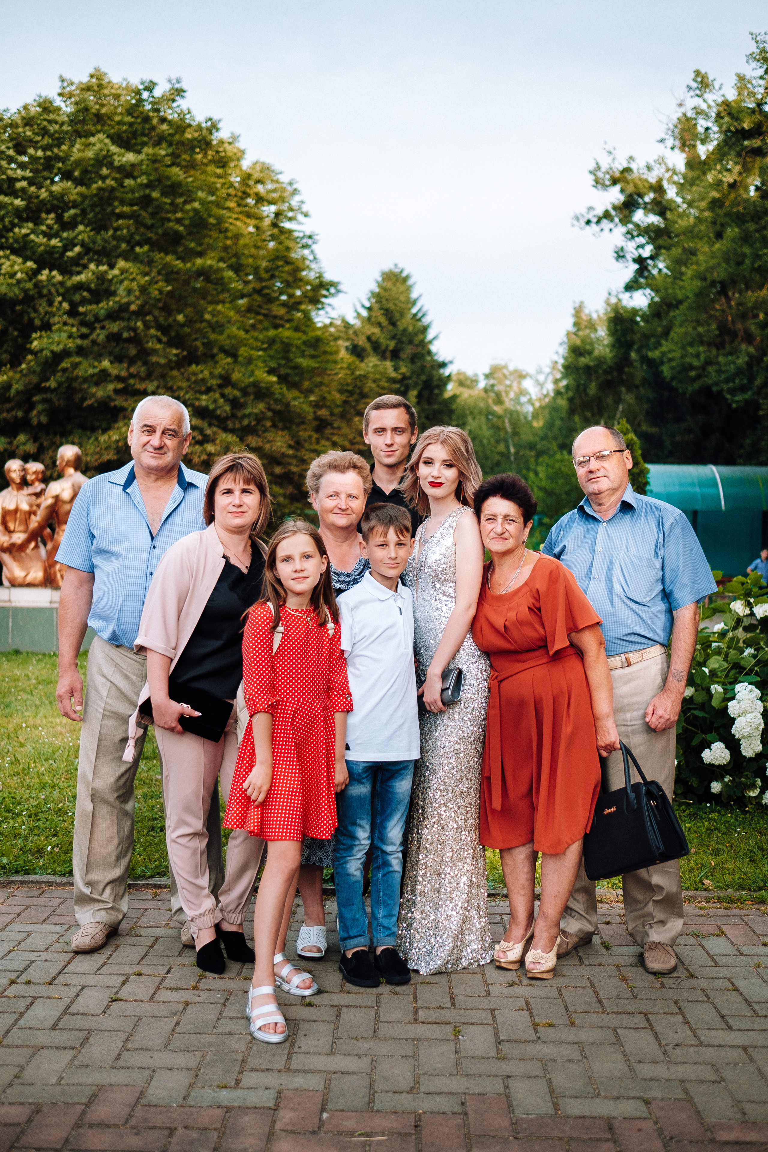 Выпускной школа номер 3. Хмельник. Ivan Skufinsky — wedding and family photographer in Vancouver