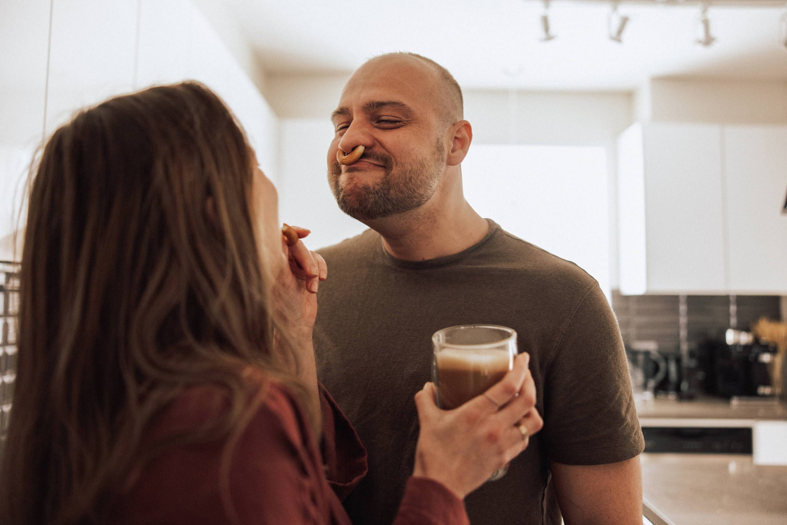 Pregnancy Home Story Vancouver. Ivan Skufinsky — wedding and family photographer in Vancouver