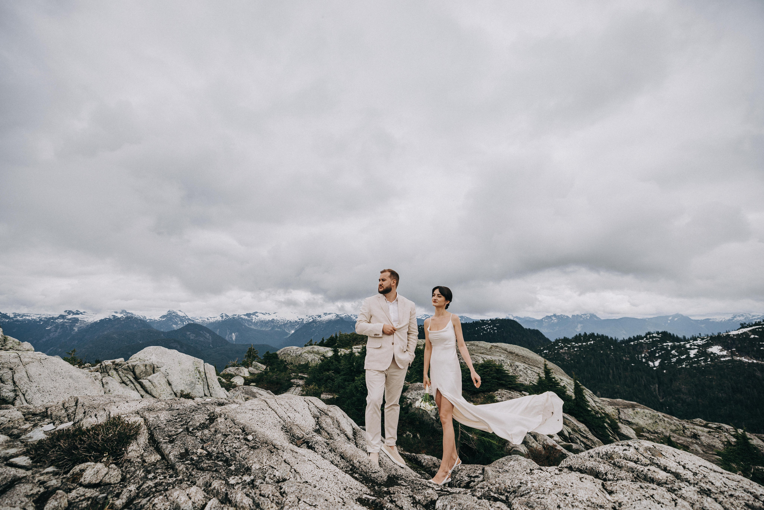 Sky-High Love: Stunning Vancouver Mountain Wedding Shoot by Helicopter. Ivan Skufinsky — wedding and family photographer in Vancouver