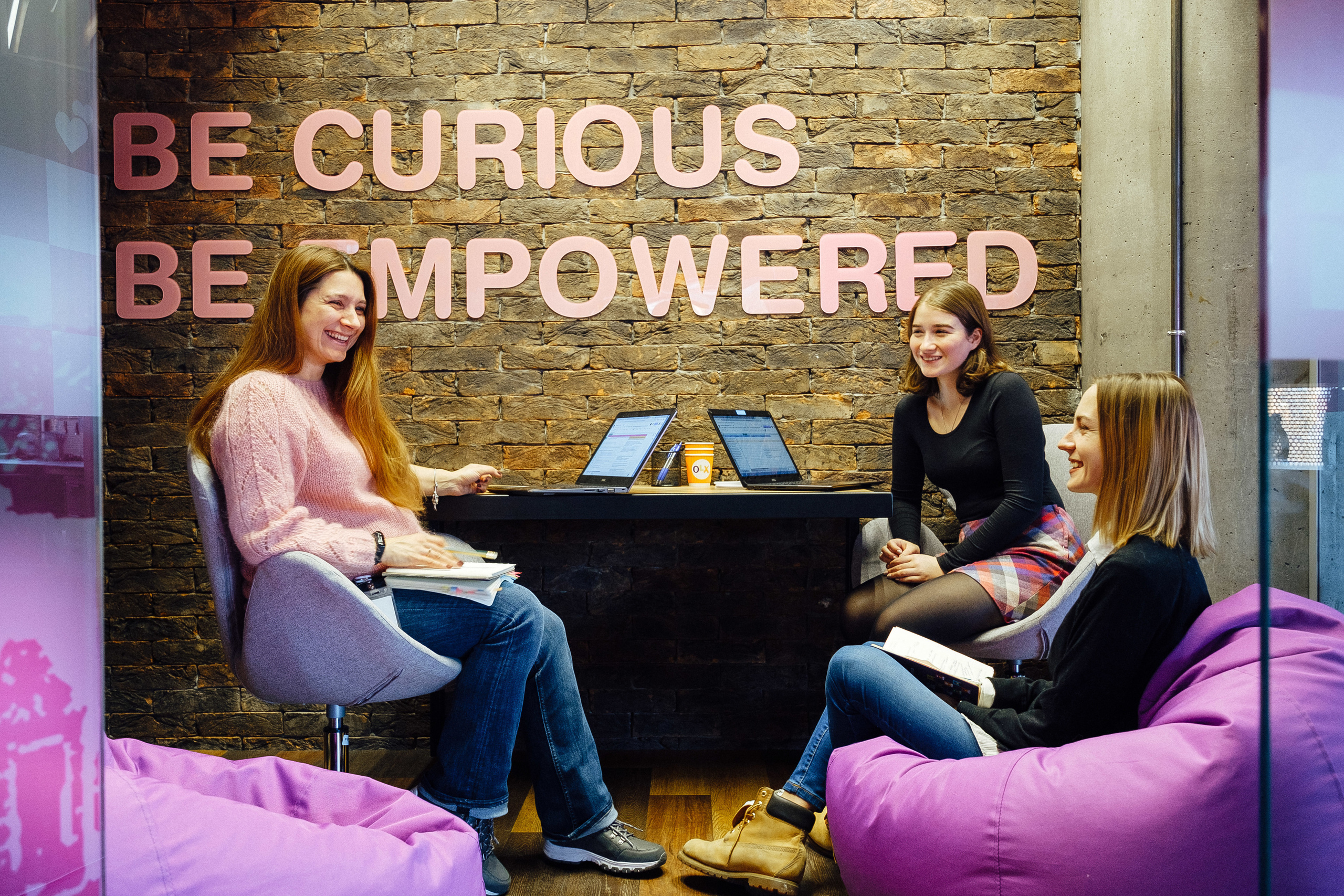 Фотоэкскурсия в компанию OLX. Ivan Skufinsky — wedding and family photographer in Vancouver