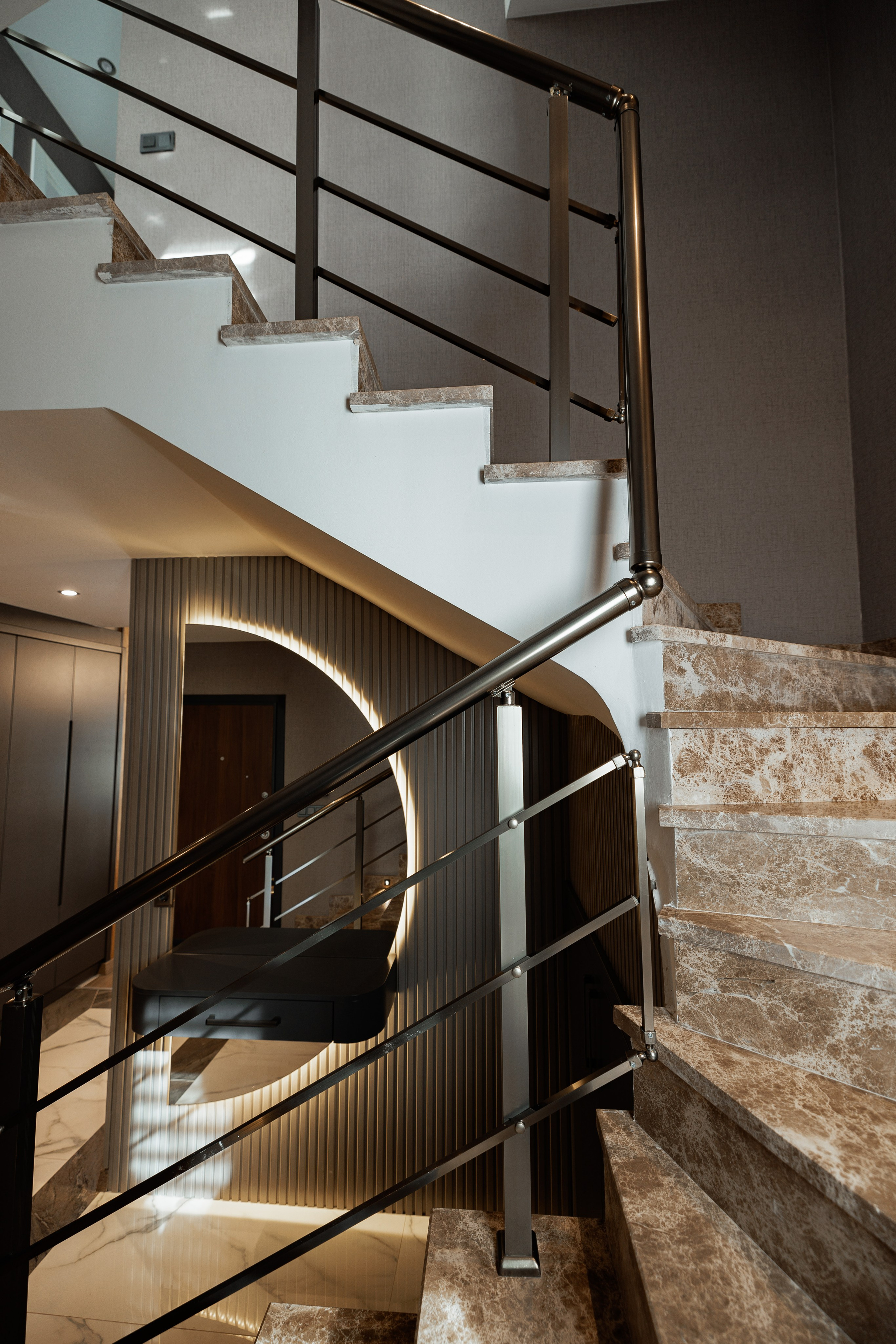 Real estate photographer in Vancouver Burnaby Richmond. Ivan Skufinsky — wedding and family photographer in Vancouver