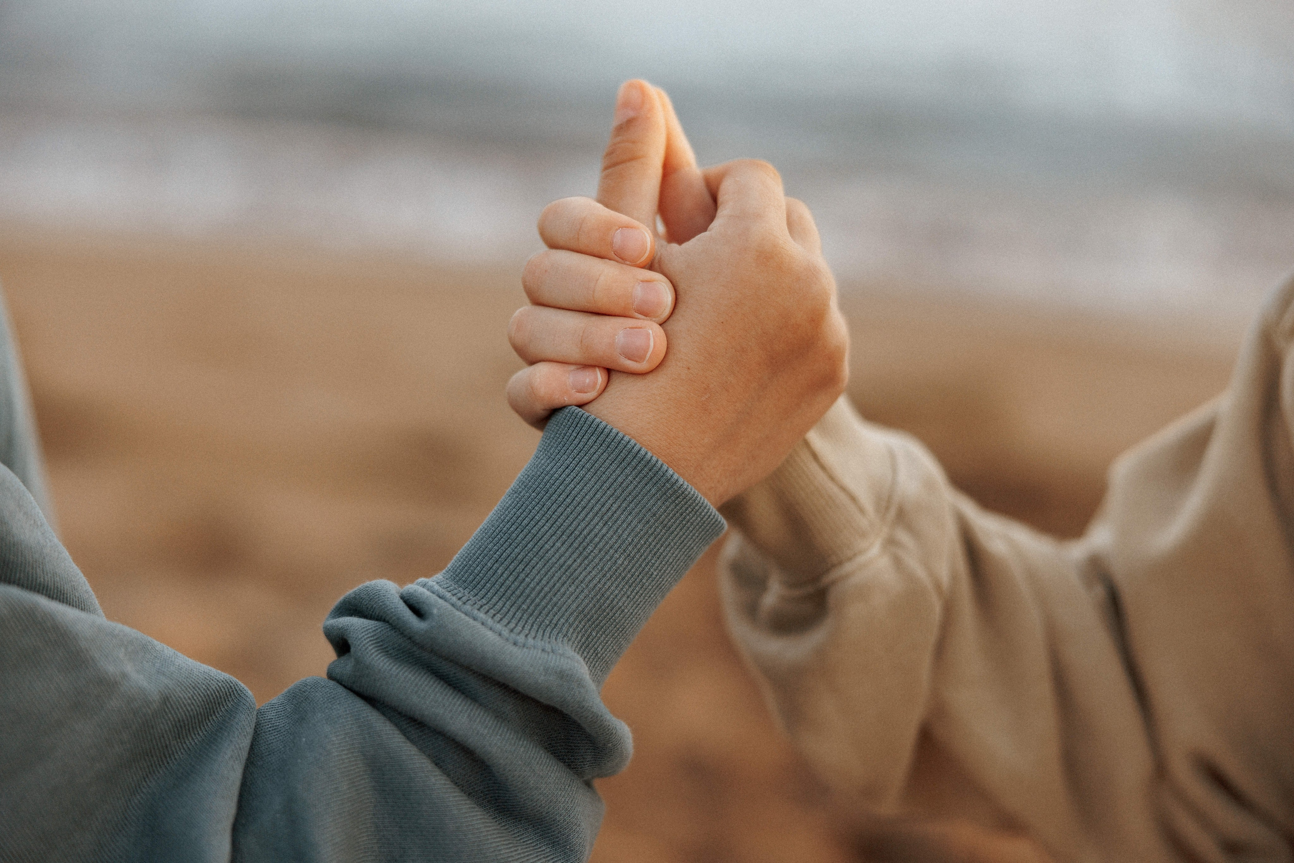 Family photo session on the beach in Vancouver BC Сanada. Twins. Ivan Skufinsky — wedding and family photographer in Vancouver