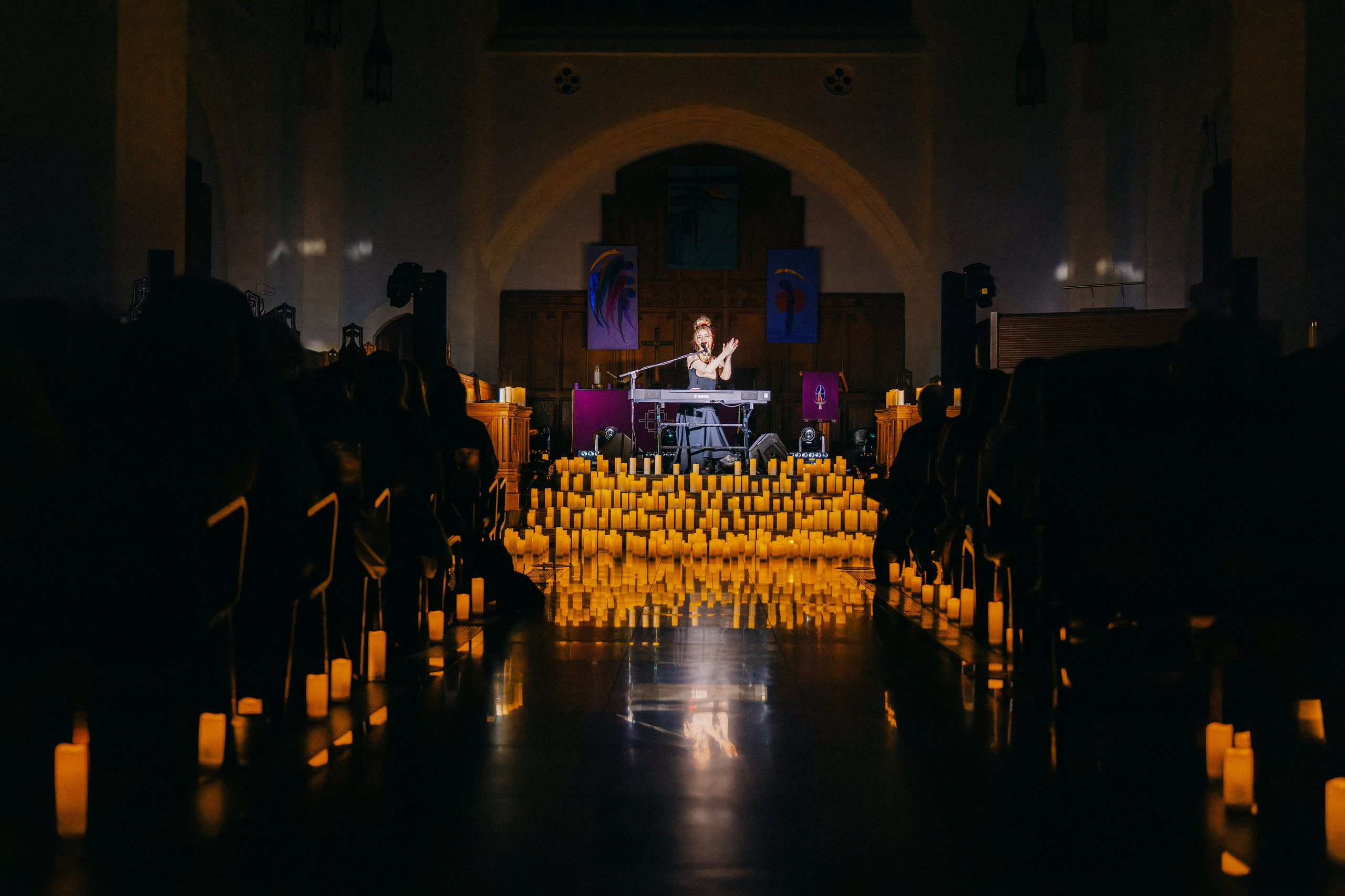 Live concert photography from Vivienne Mort in Vancouver 2025. Ivan Skufinsky — wedding and family photographer in Vancouver