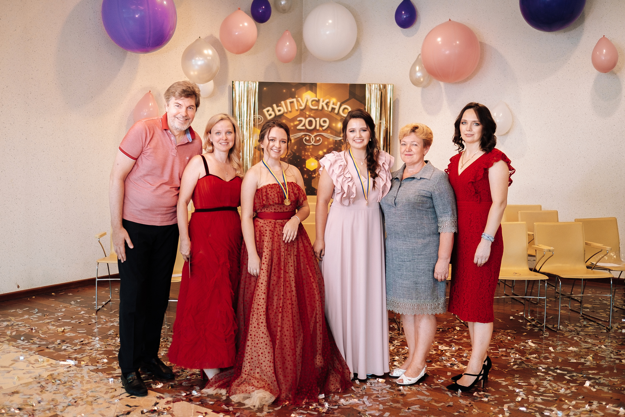 Выпускной 153 Гимназия. Ivan Skufinsky — wedding and family photographer in Vancouver