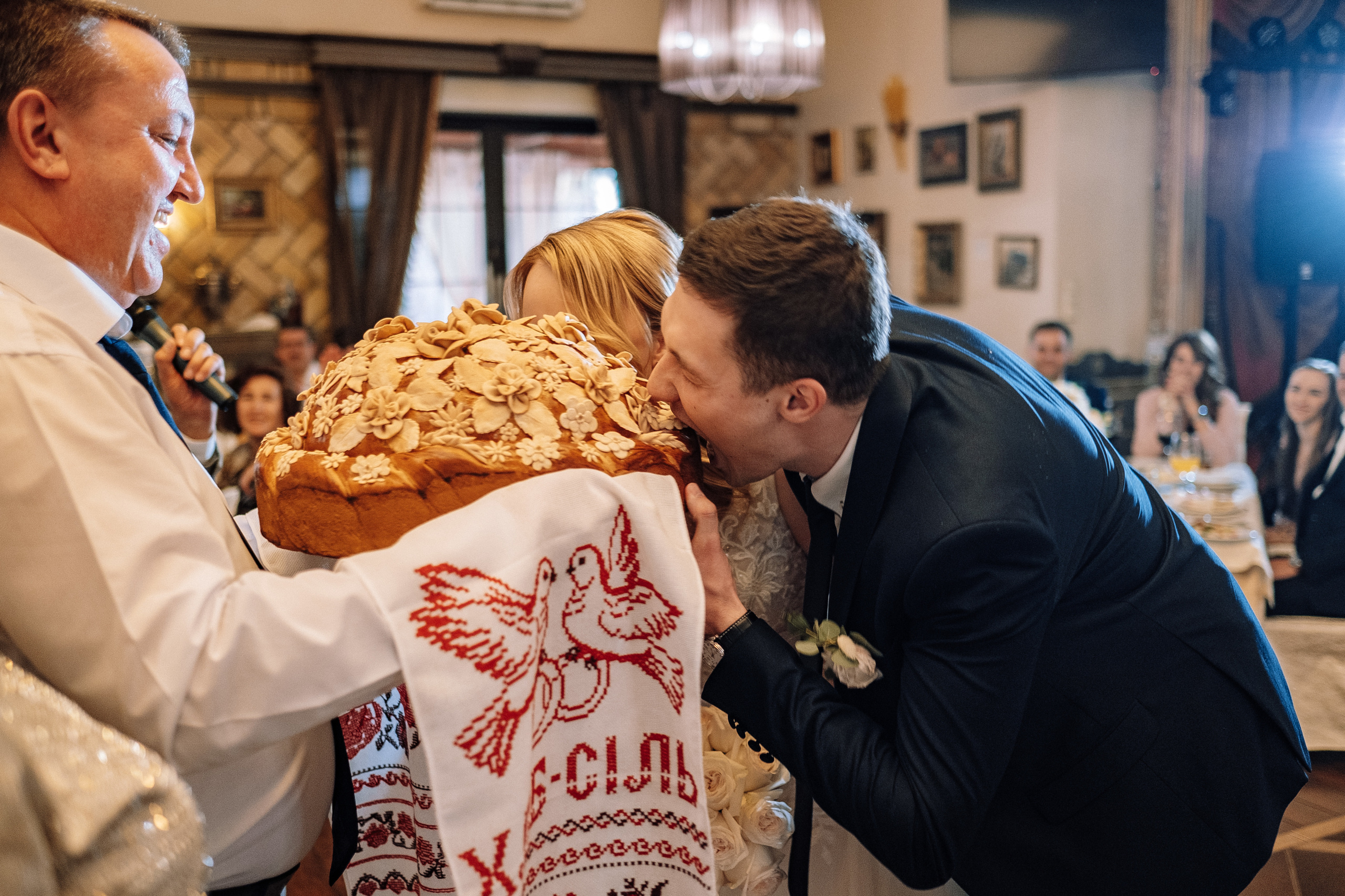 2019 19.10 WeddingStory Евгений+Юлия. Ivan Skufinsky — wedding and family photographer in Vancouver