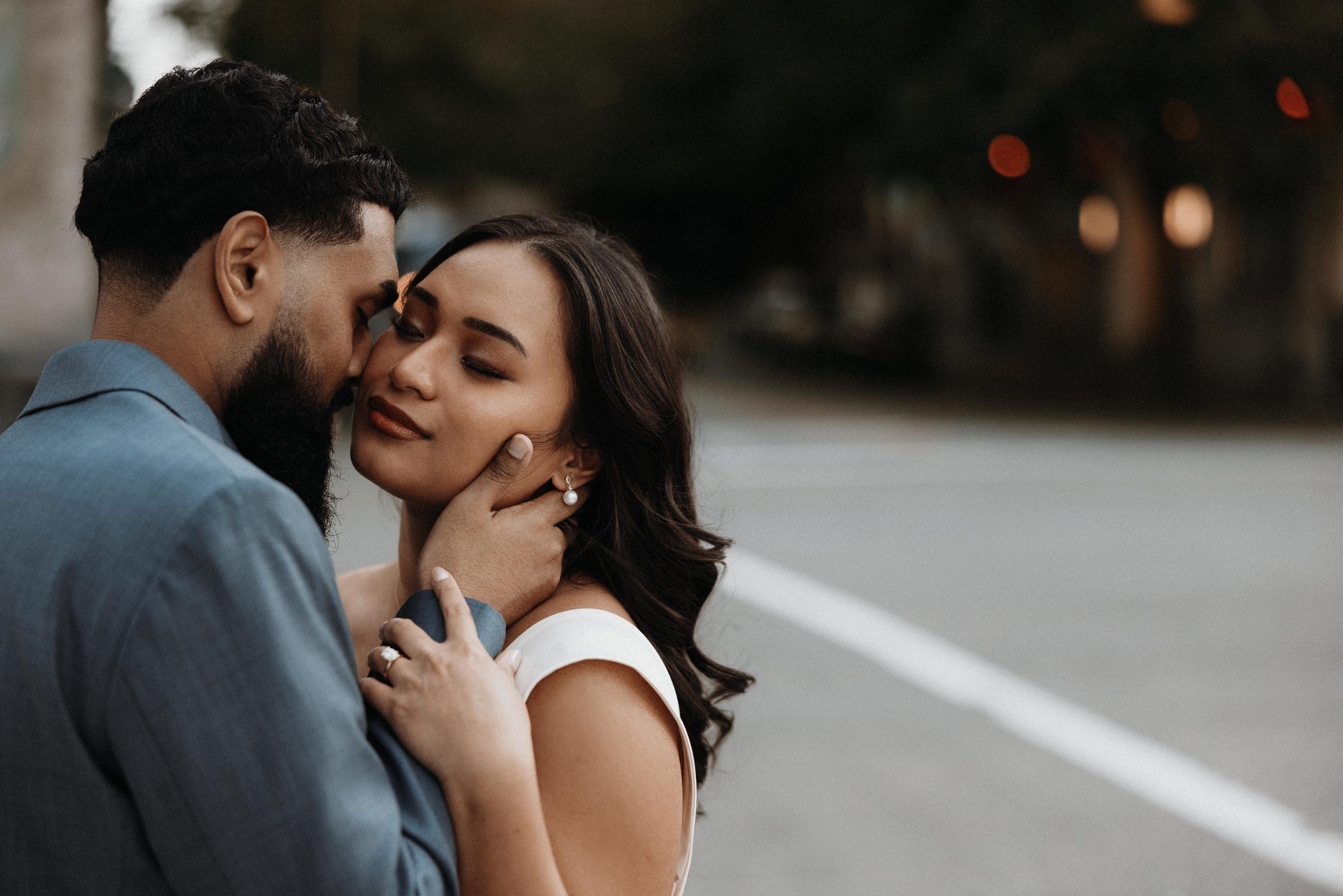 Engagement photographer vancouver. Ivan Skufinsky — wedding and family photographer in Vancouver