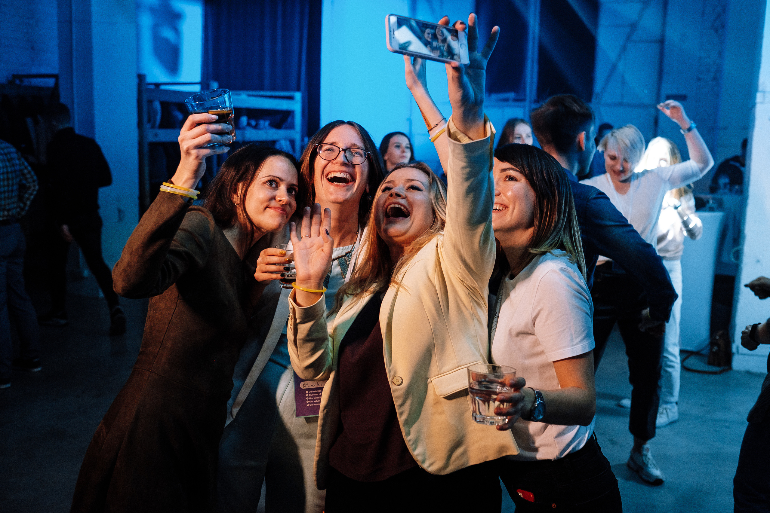 ZEO Alliance 24.10.19 party. Ivan Skufinsky — wedding and family photographer in Vancouver