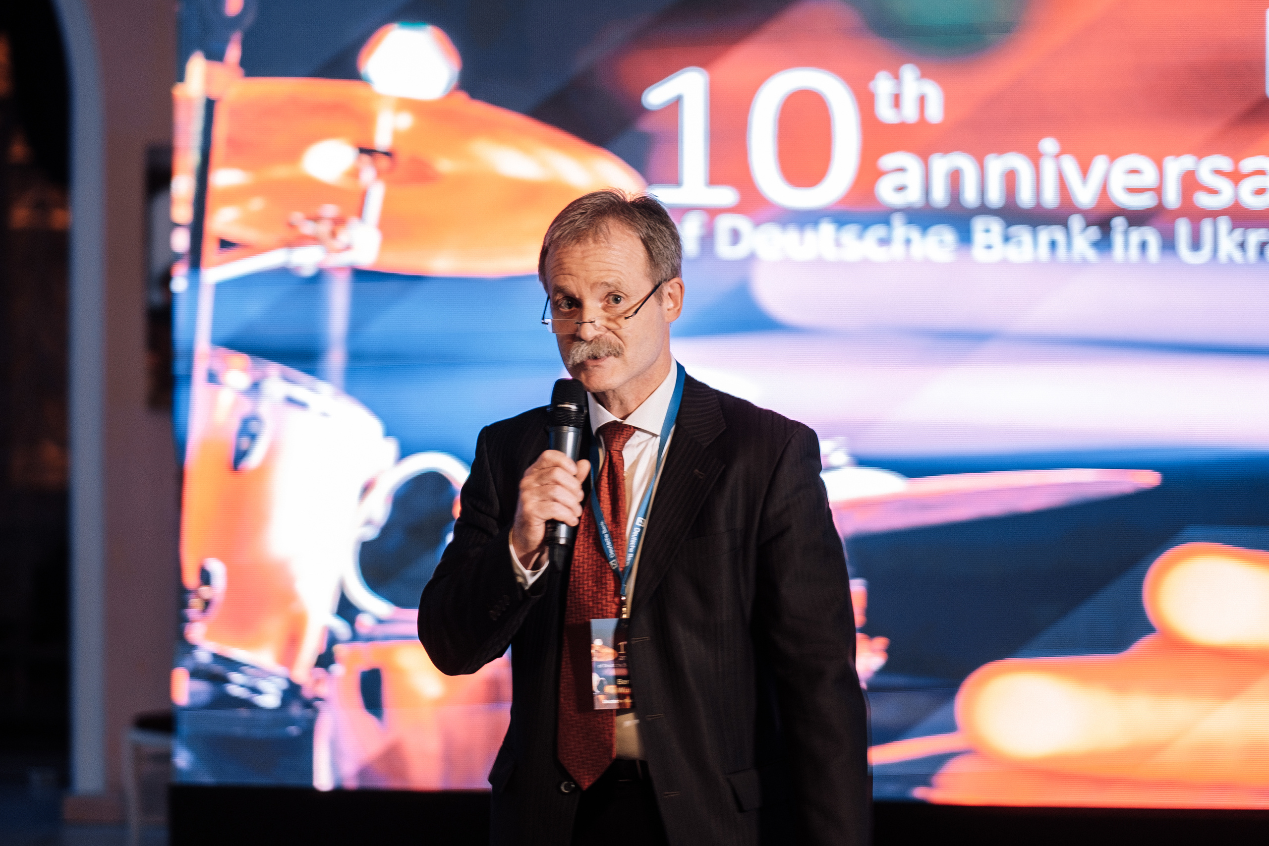 Deutsche Bank 10 years in Ukraine. Ivan Skufinsky — wedding and family photographer in Vancouver