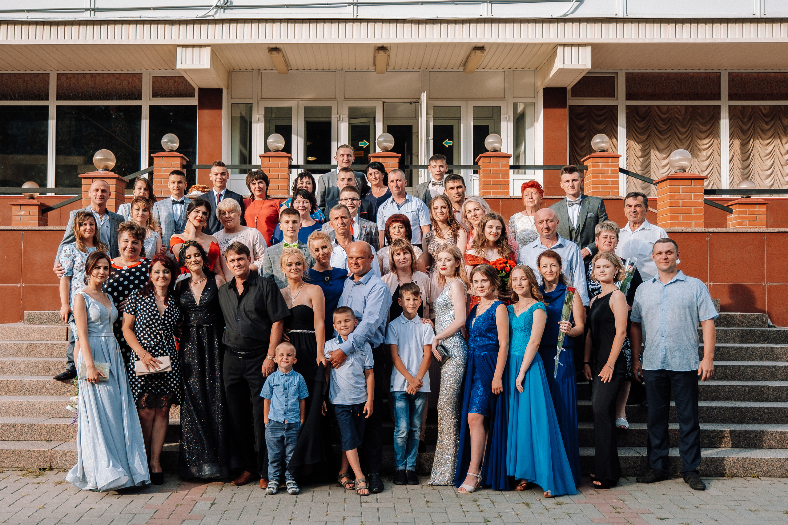 Выпускной школа номер 3. Хмельник. Ivan Skufinsky — wedding and family photographer in Vancouver