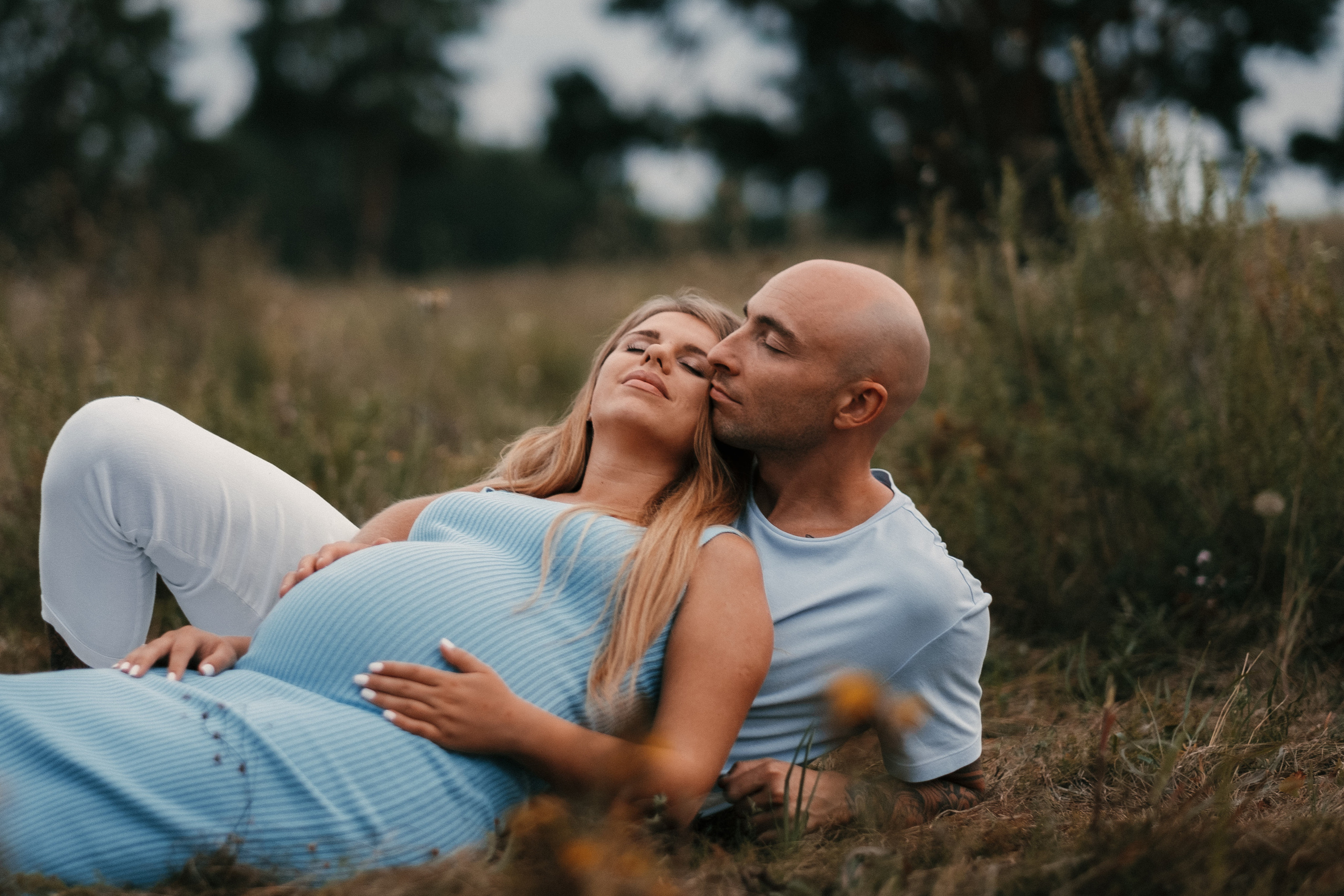 Pasha+Katya pregnancy photo shoot. Ivan Skufinsky — wedding and family photographer in Vancouver