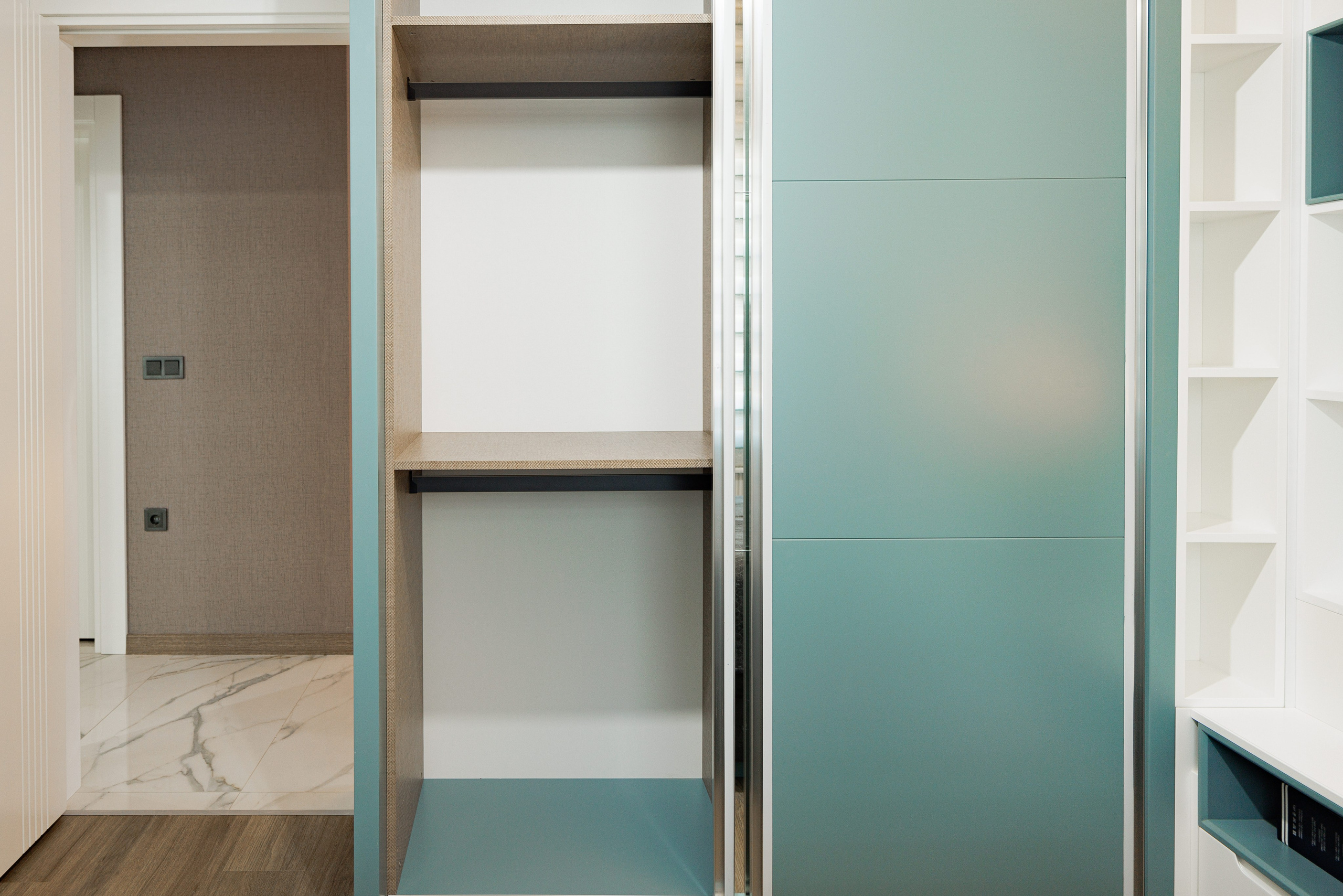 Real estate photographer in Vancouver Burnaby Richmond. Ivan Skufinsky — wedding and family photographer in Vancouver