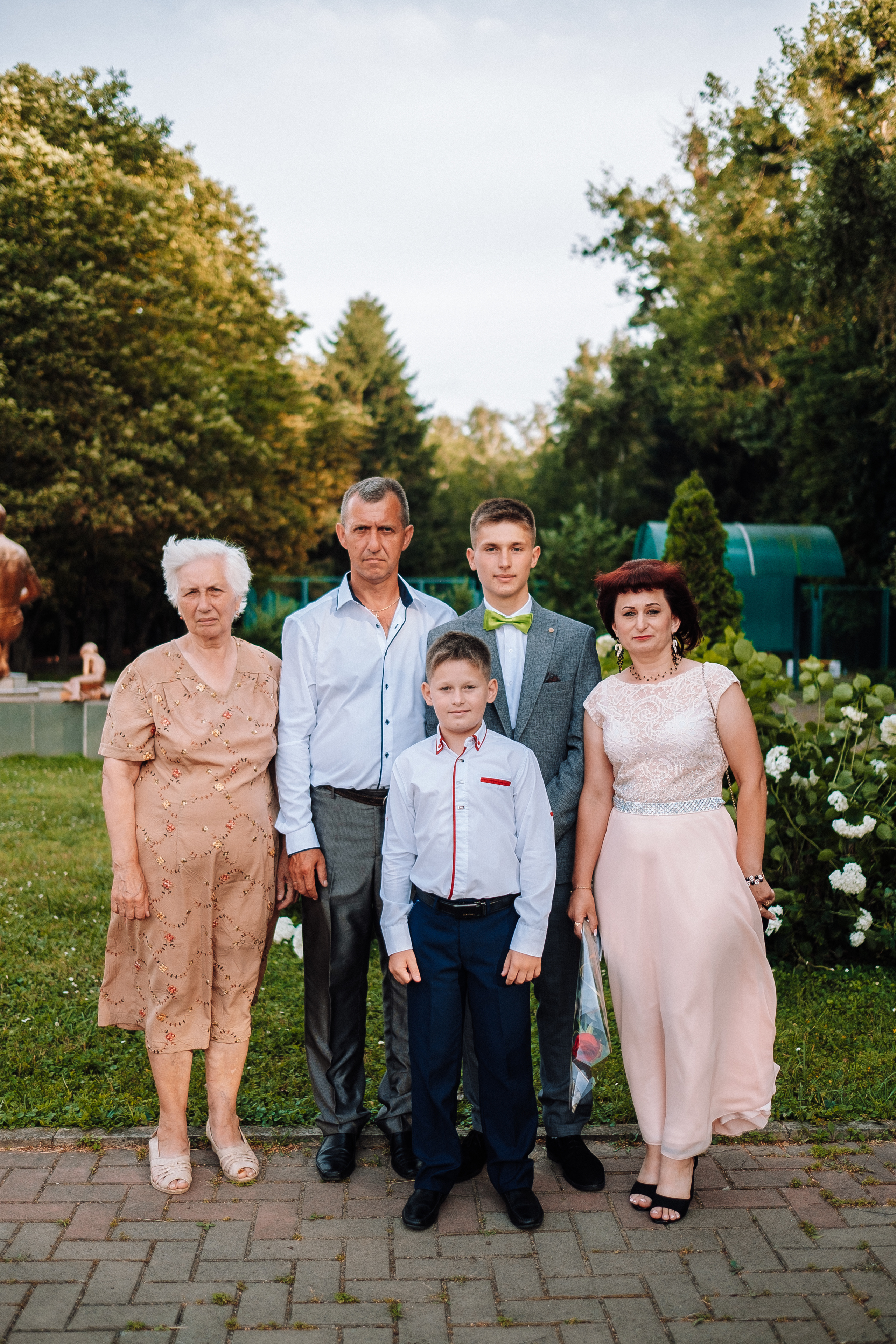 Выпускной школа номер 3. Хмельник. Ivan Skufinsky — wedding and family photographer in Vancouver