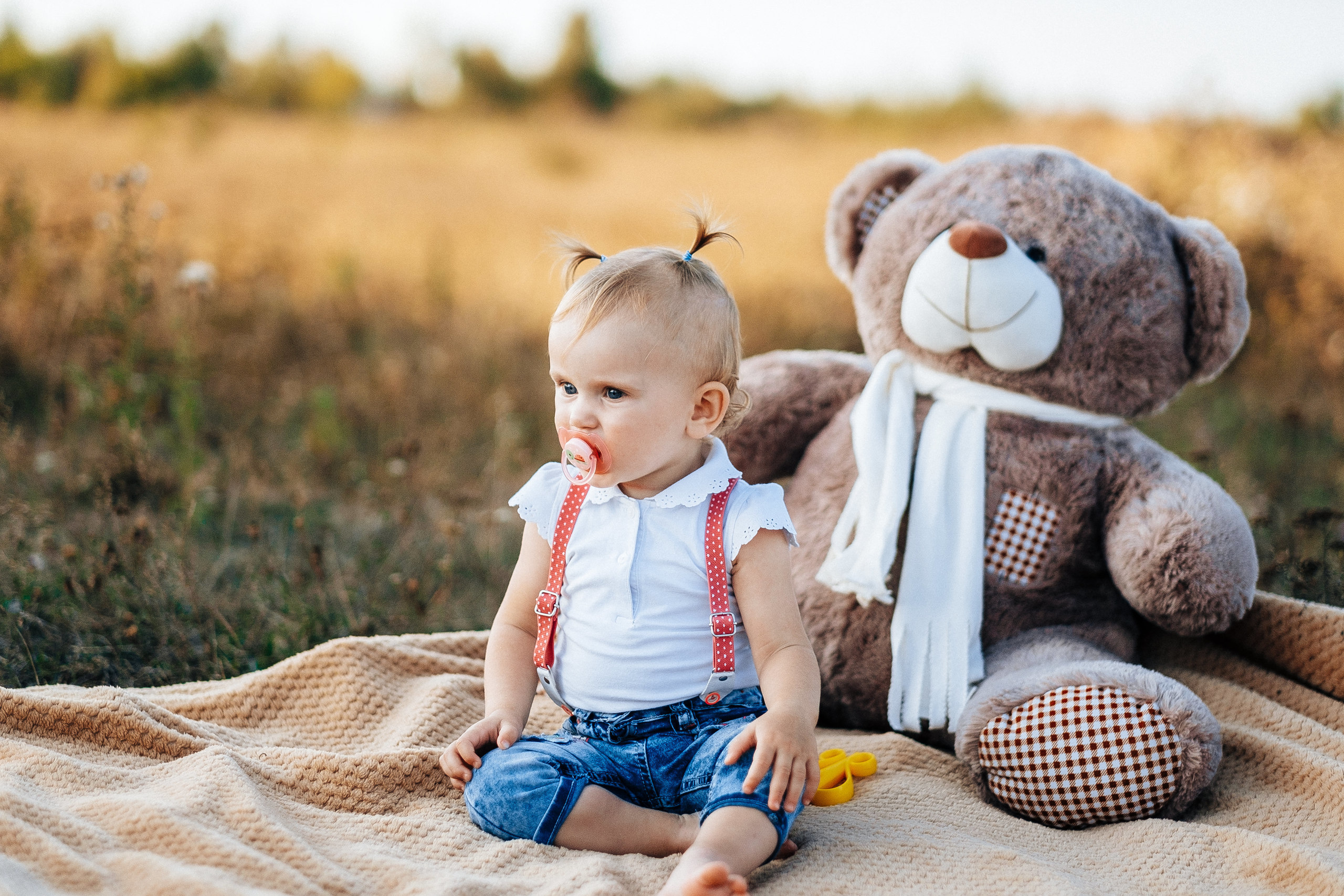 FamilyStory 1year (Lilia Sergey Maria). Ivan Skufinsky — wedding and family photographer in Vancouver