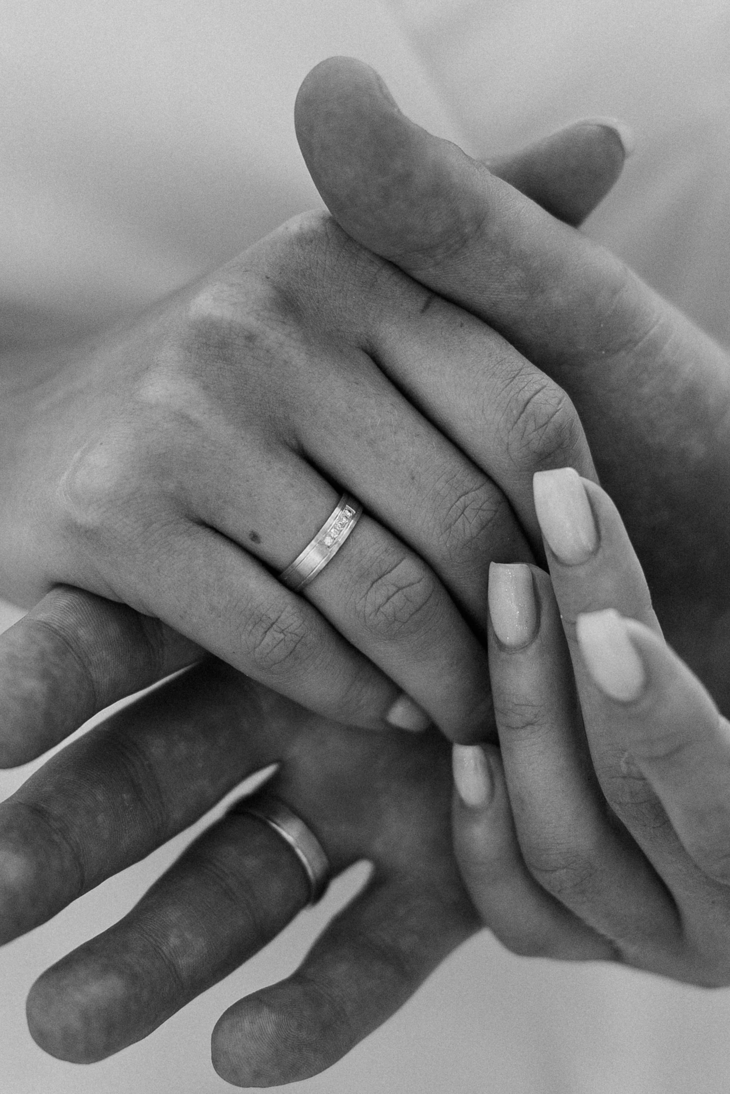 Couples photographer in Vancouver BC. Ivan Skufinsky — wedding and family photographer in Vancouver