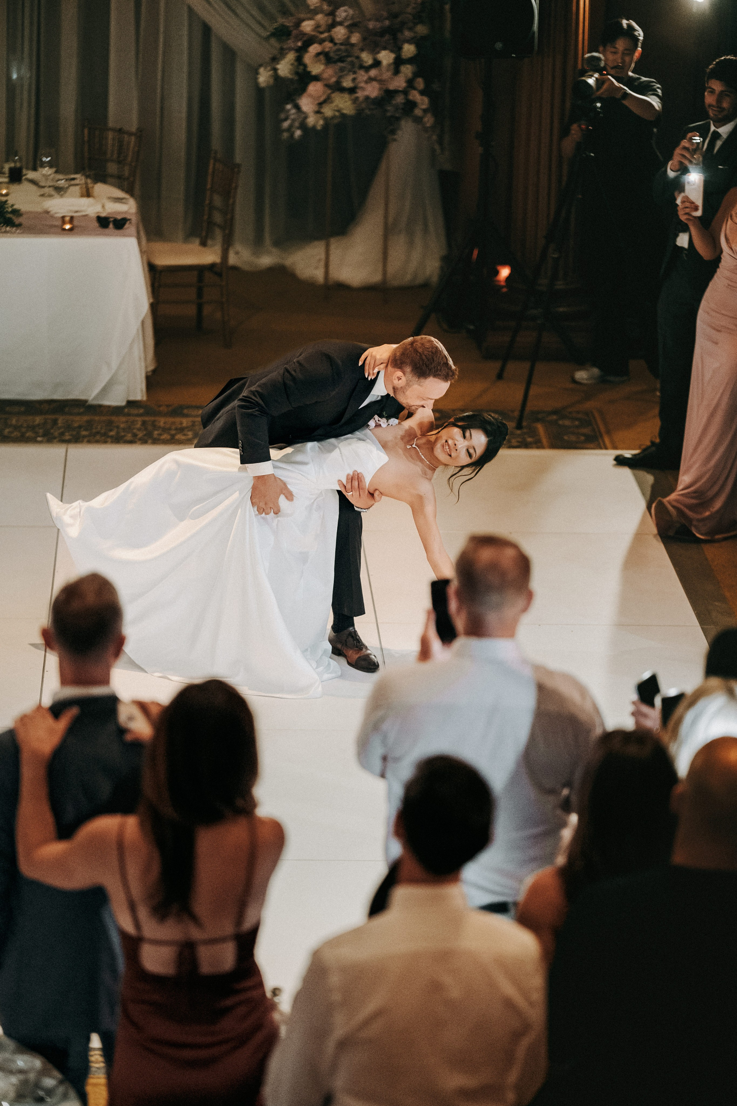 WeddingStory in Vancouver Club. Ivan Skufinsky — wedding and family photographer in Vancouver