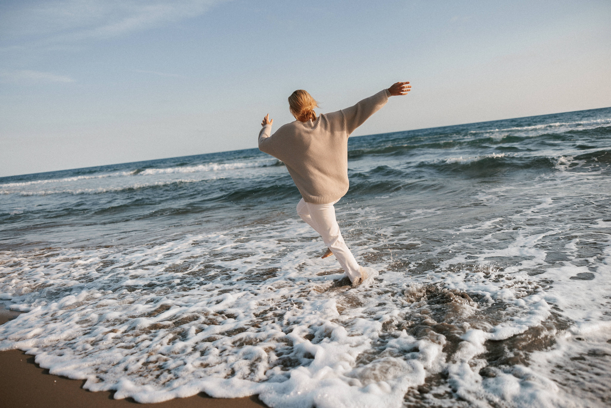 Family photo session on the beach in Vancouver BC Сanada. Twins. Ivan Skufinsky — wedding and family photographer in Vancouver