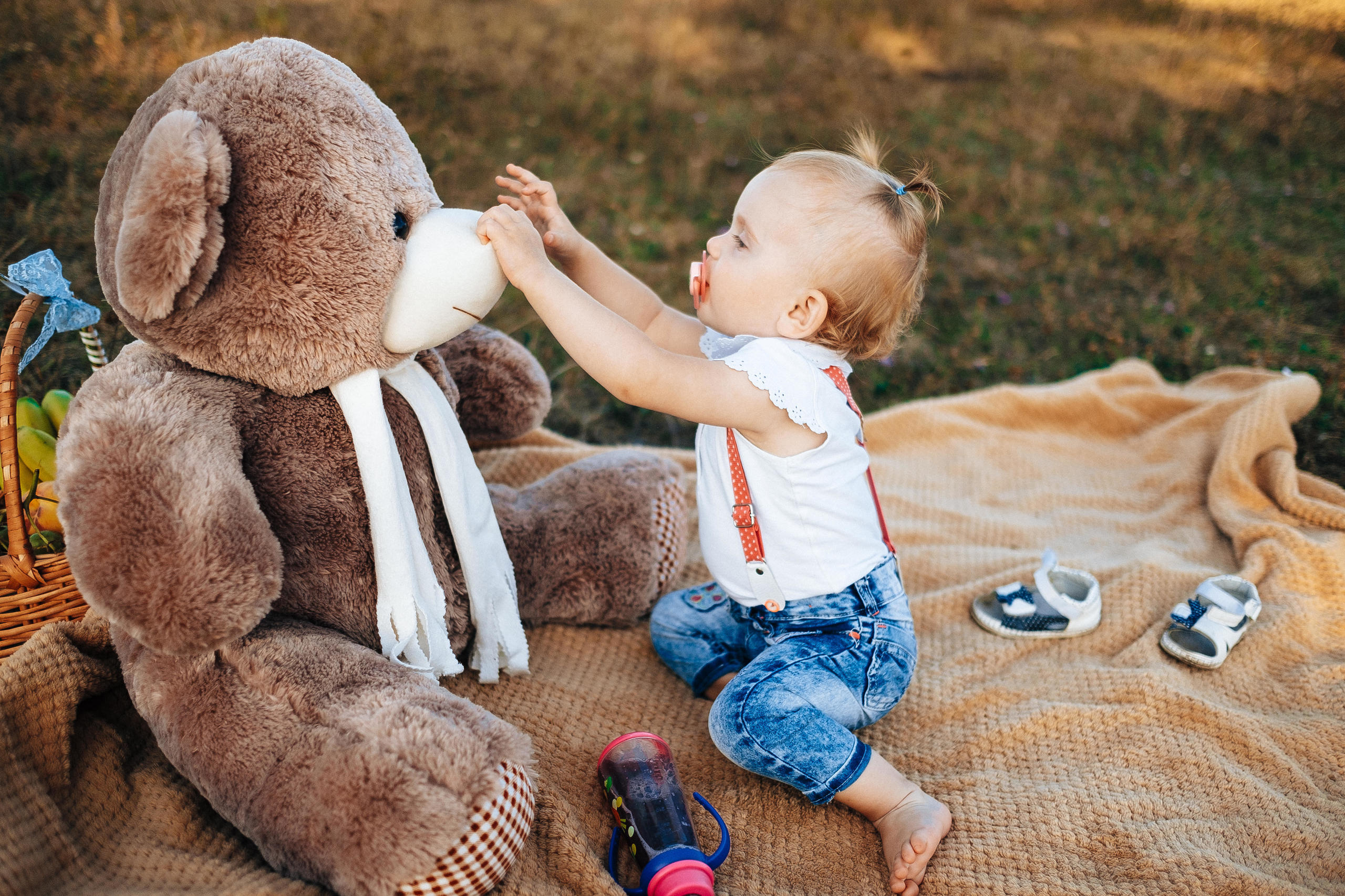 FamilyStory 1year (Lilia Sergey Maria). Ivan Skufinsky — wedding and family photographer in Vancouver
