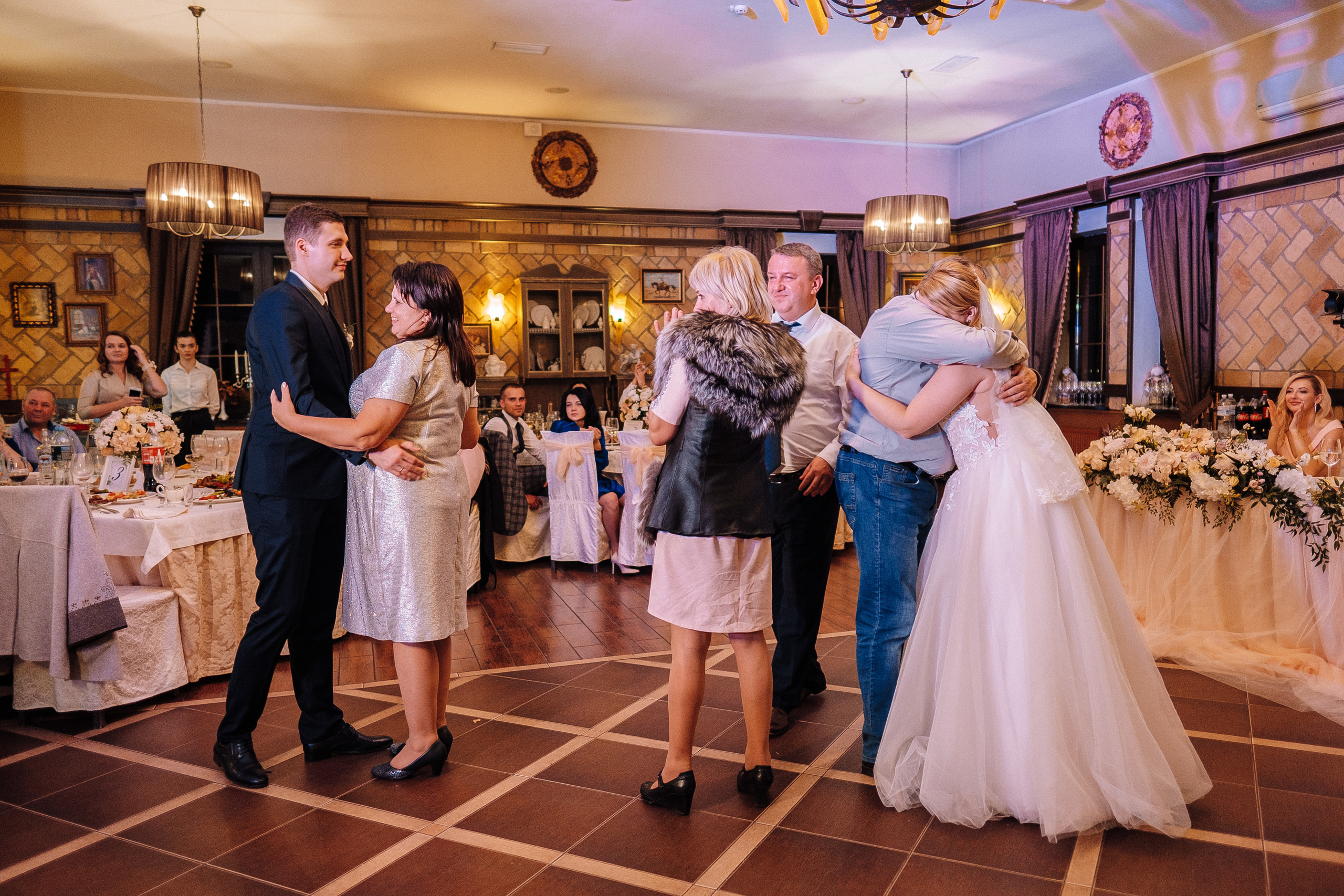 2019 19.10 WeddingStory Евгений+Юлия. Ivan Skufinsky — wedding and family photographer in Vancouver