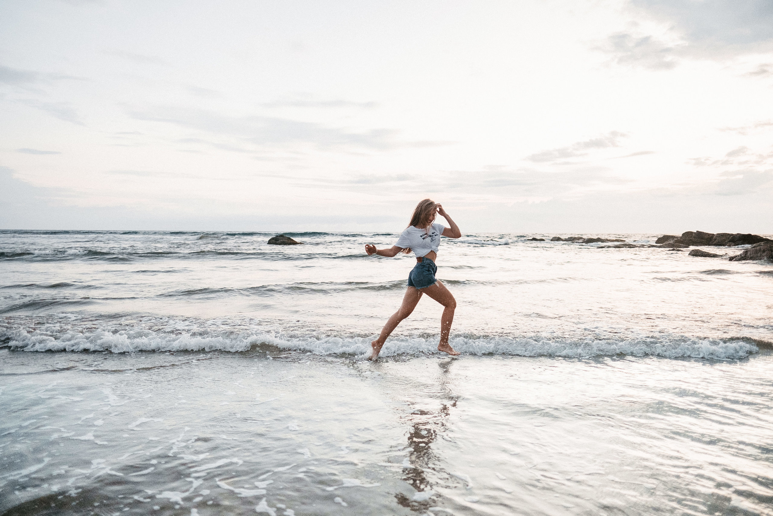 Maria Zhuk — Bentota. Ivan Skufinsky — wedding and family photographer in Vancouver