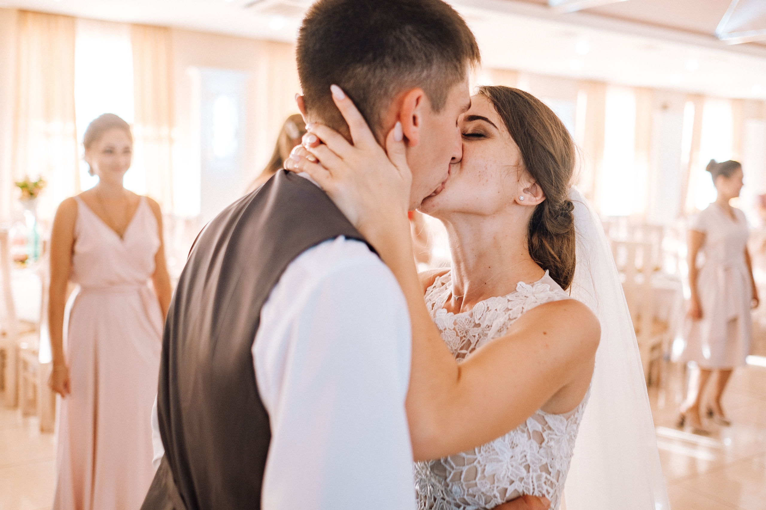 Свадебная история Иван+Ирина. Ivan Skufinsky — wedding and family photographer in Vancouver