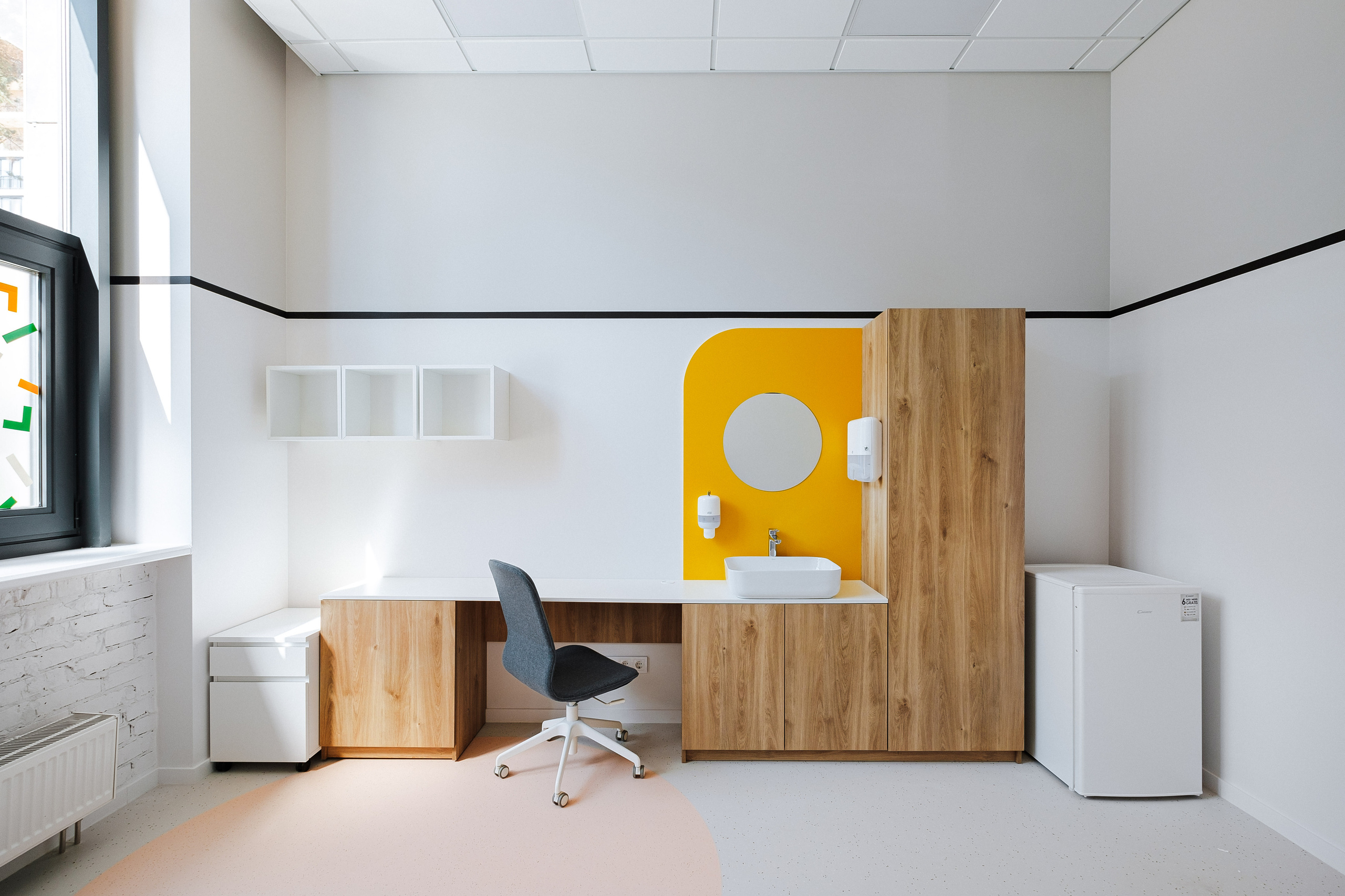 CLINIC CABIMED. Ivan Skufinsky — wedding and family photographer in Vancouver