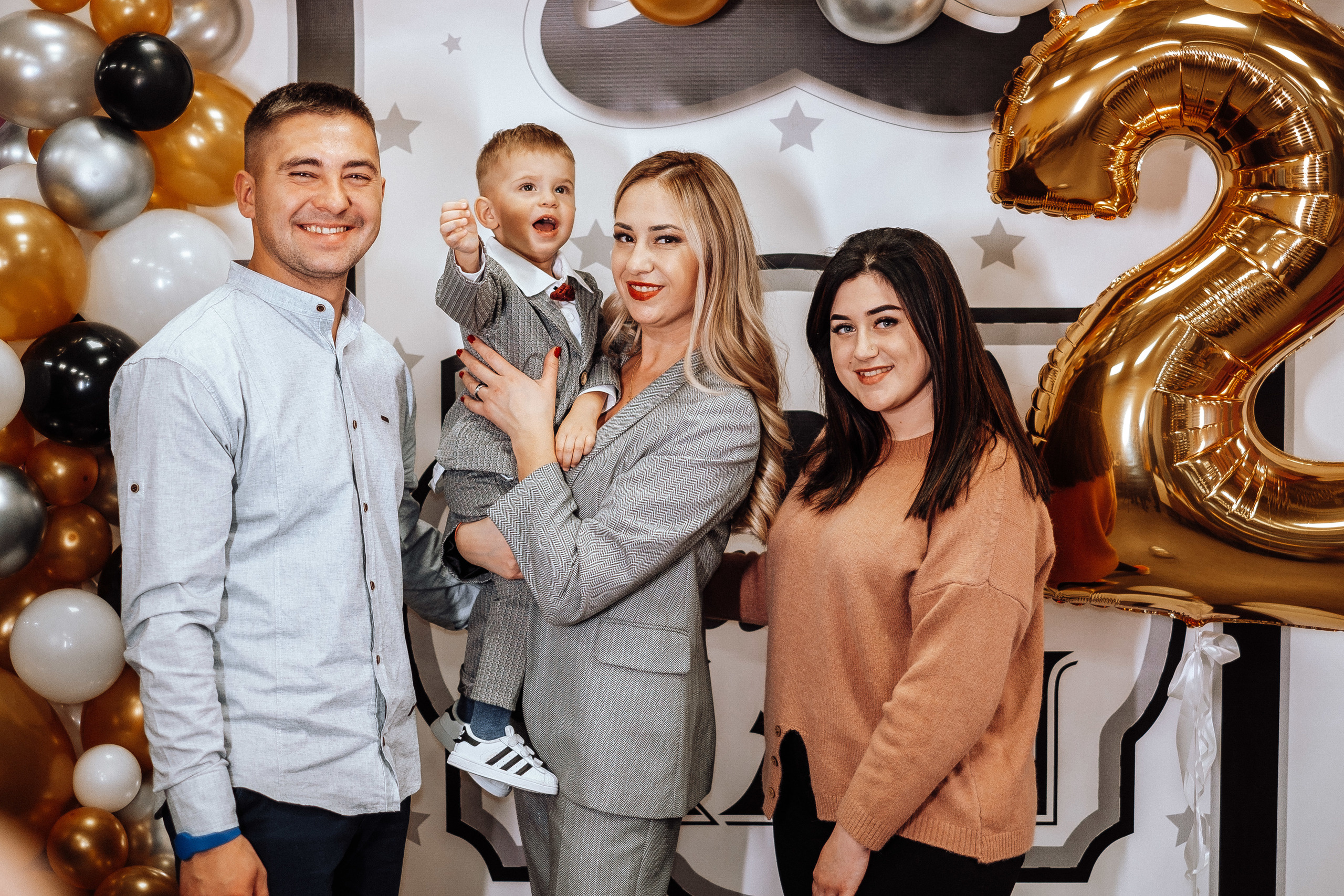 День Народження Матвій. Ivan Skufinsky — wedding and family photographer in Vancouver