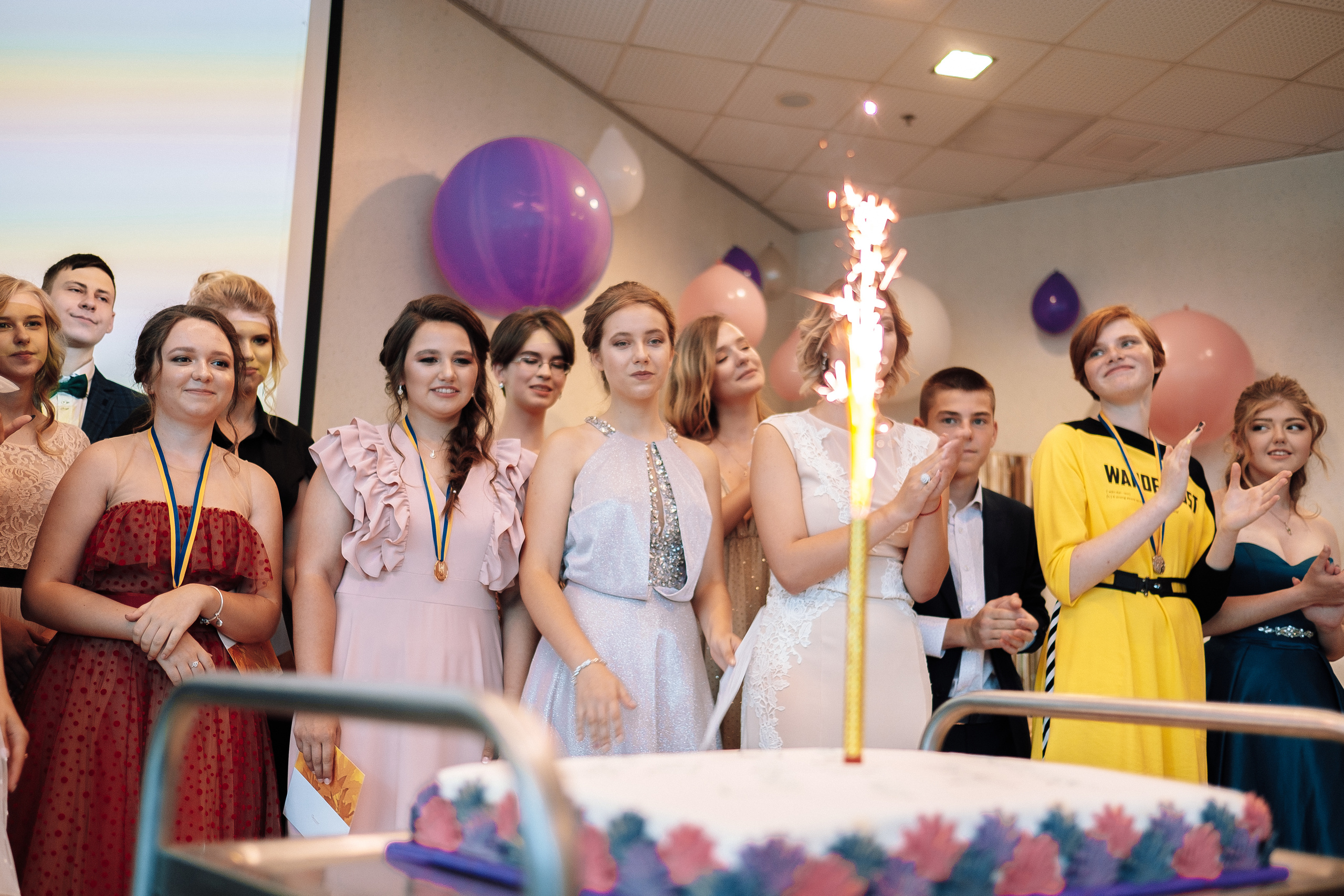 Выпускной 153 Гимназия. Ivan Skufinsky — wedding and family photographer in Vancouver