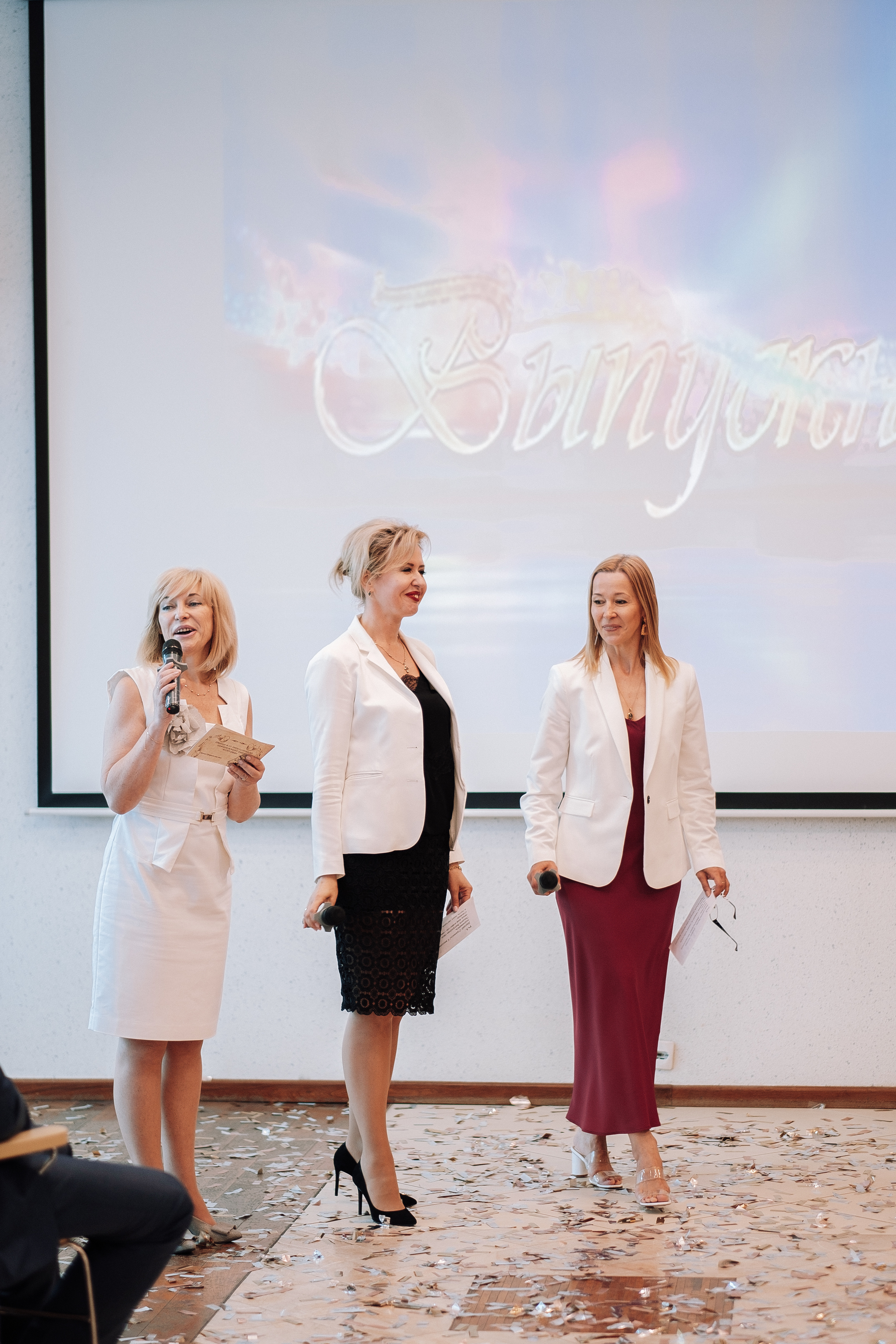 Выпускной 153 Гимназия. Ivan Skufinsky — wedding and family photographer in Vancouver