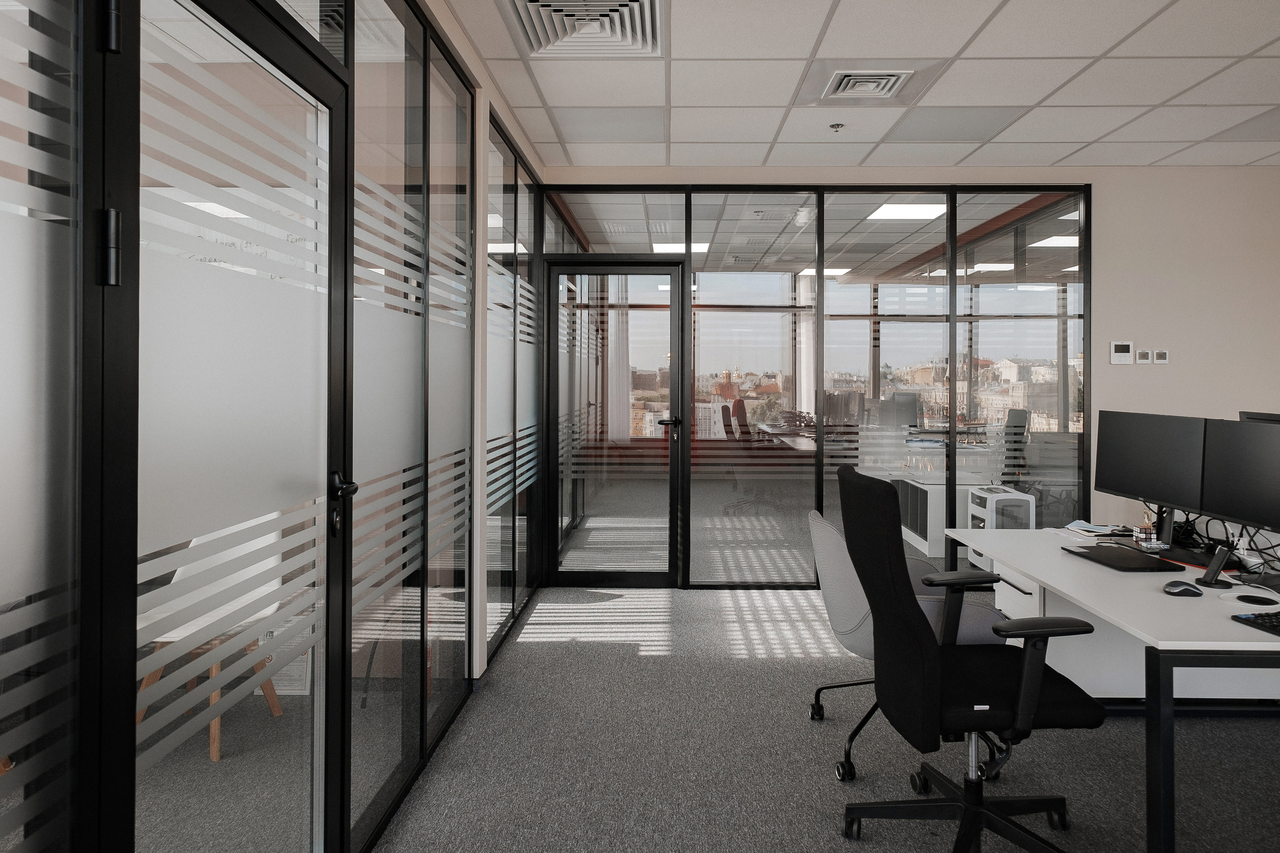 Interior photography and videography in Vancouver, BC, Richmond. Ivan Skufinsky — wedding and family photographer in Vancouver